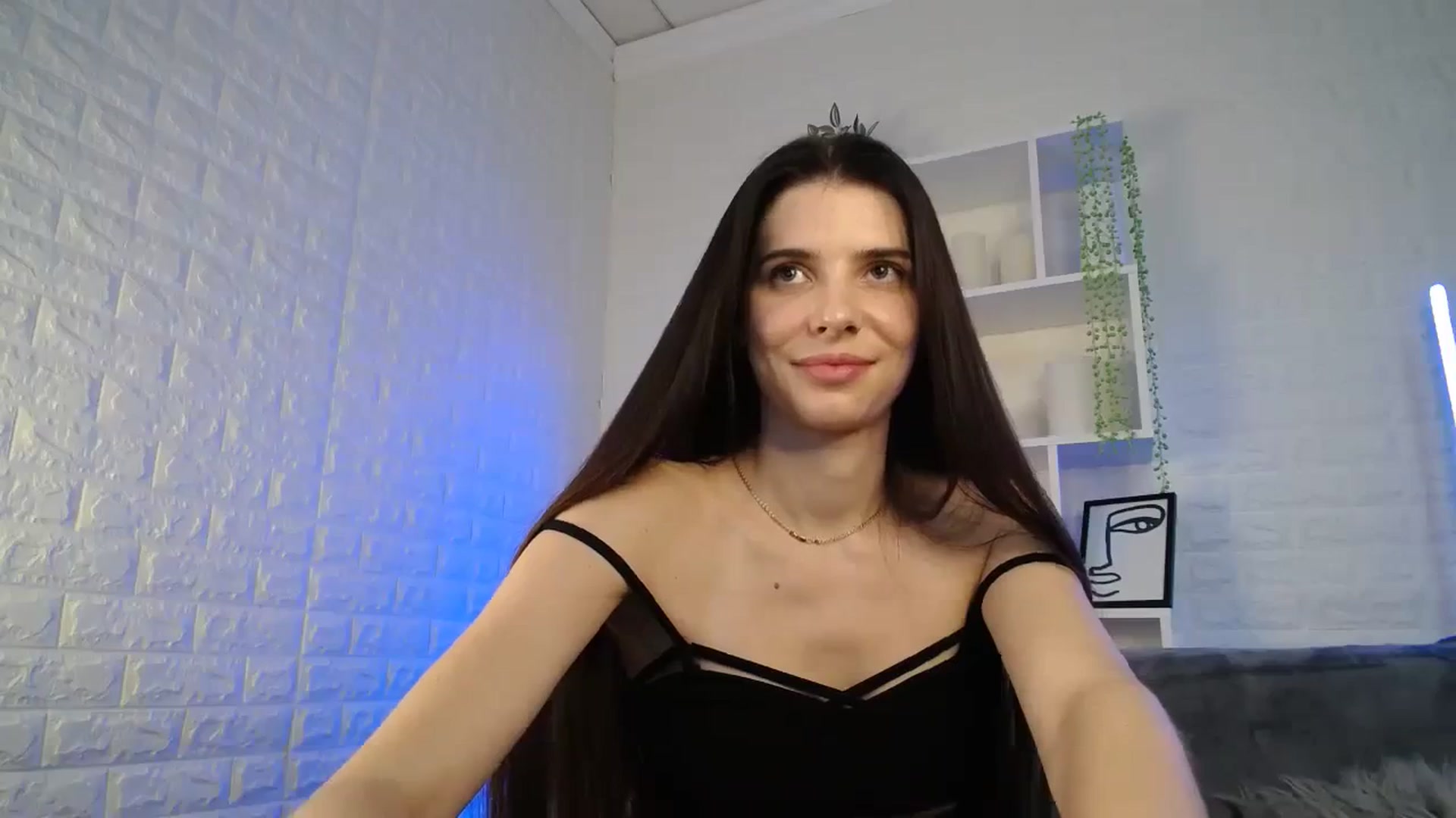 Gallery image thumbnail from SaraRich's myfreecams stream on, 12/18/2023, 09:52 image 19 of 20