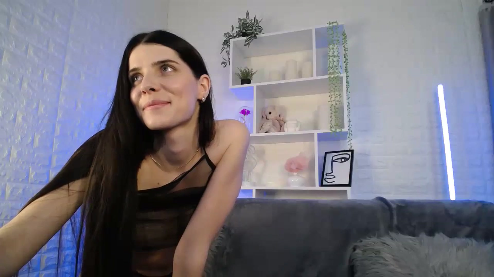 Gallery image thumbnail from SaraRich's myfreecams stream on, 12/25/2023, 12:41 image 12 of 20