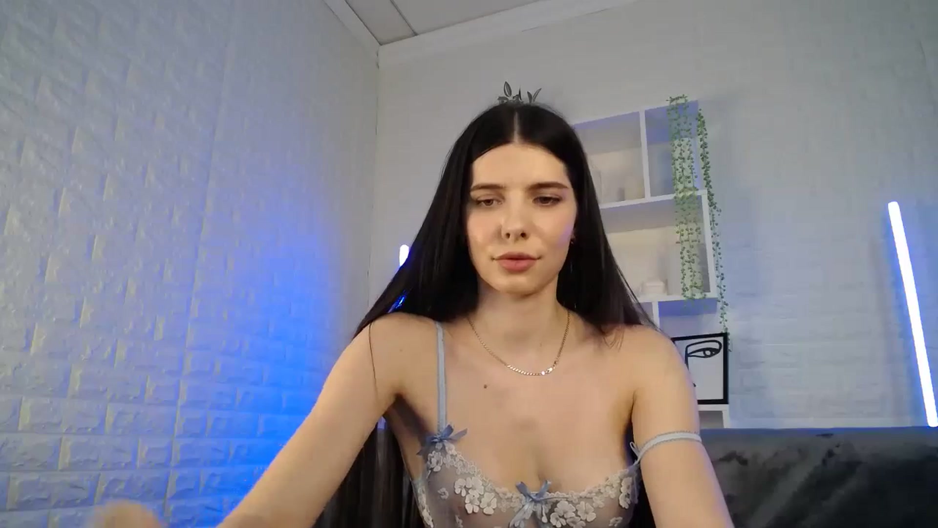 Gallery image thumbnail from SaraRich's myfreecams stream on, 01/26/2024, 11:01 image 17 of 20