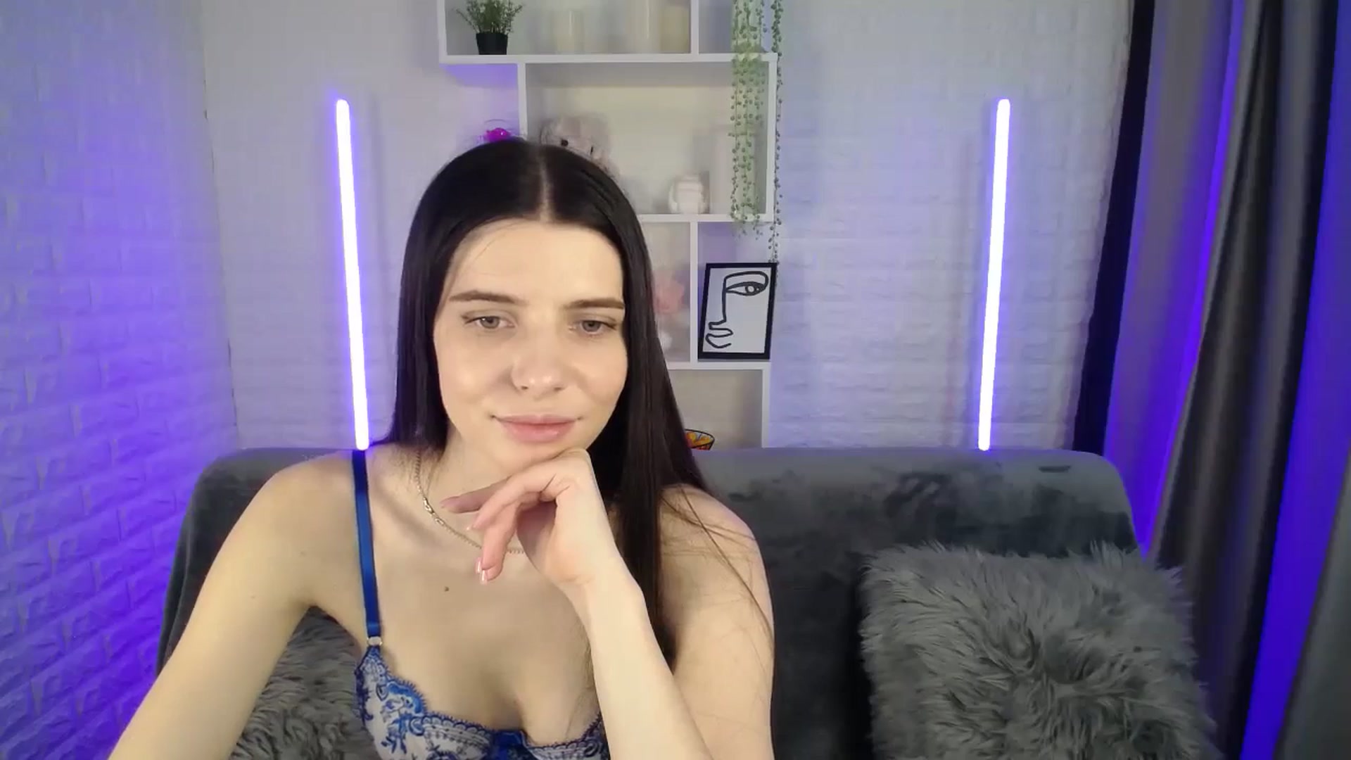 Gallery image thumbnail from SaraRich's myfreecams stream on, 02/17/2024, 09:42 image 9 of 20
