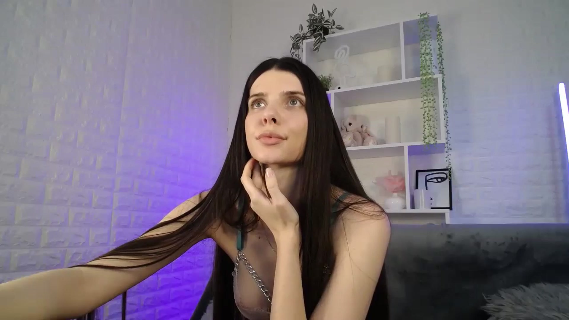 Gallery image thumbnail from SaraRich's myfreecams stream on, 04/22/2024, 12:42 image 15 of 20