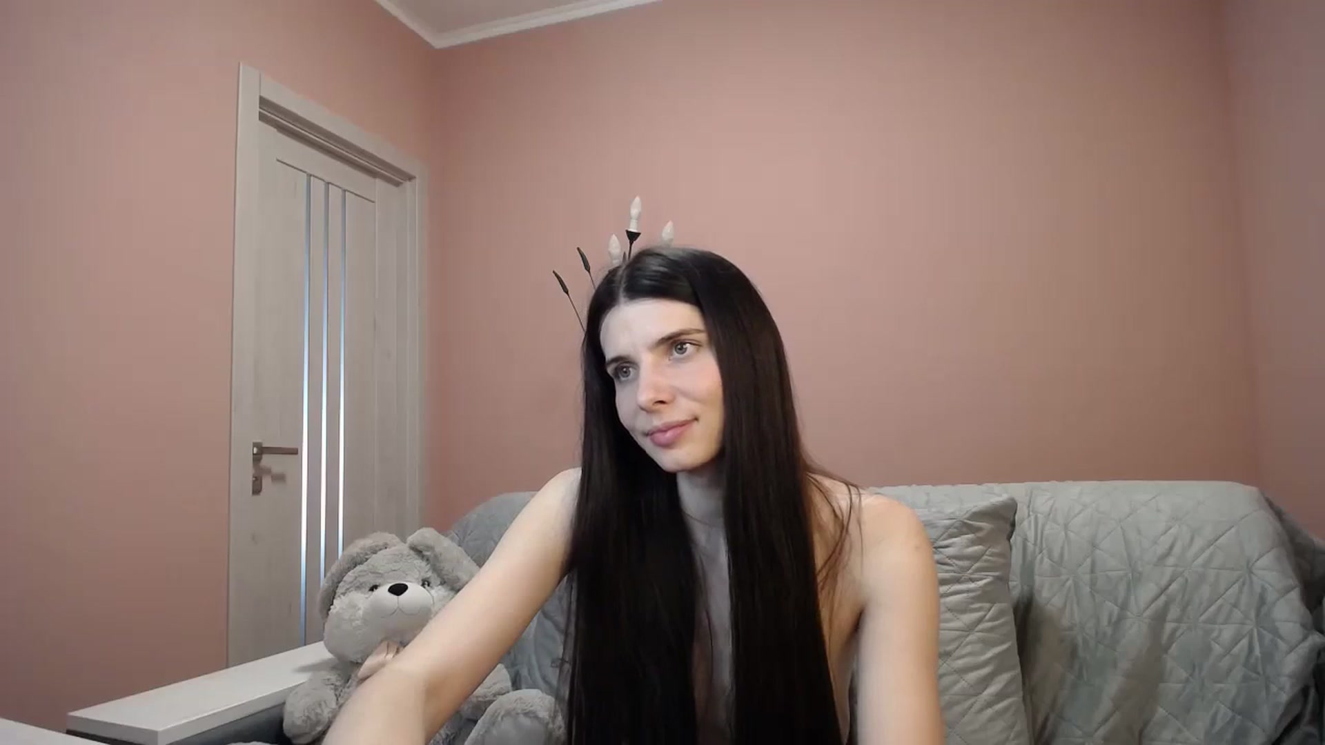 Gallery image thumbnail from SaraRich's myfreecams stream on, 04/27/2024, 12:20 image 11 of 20