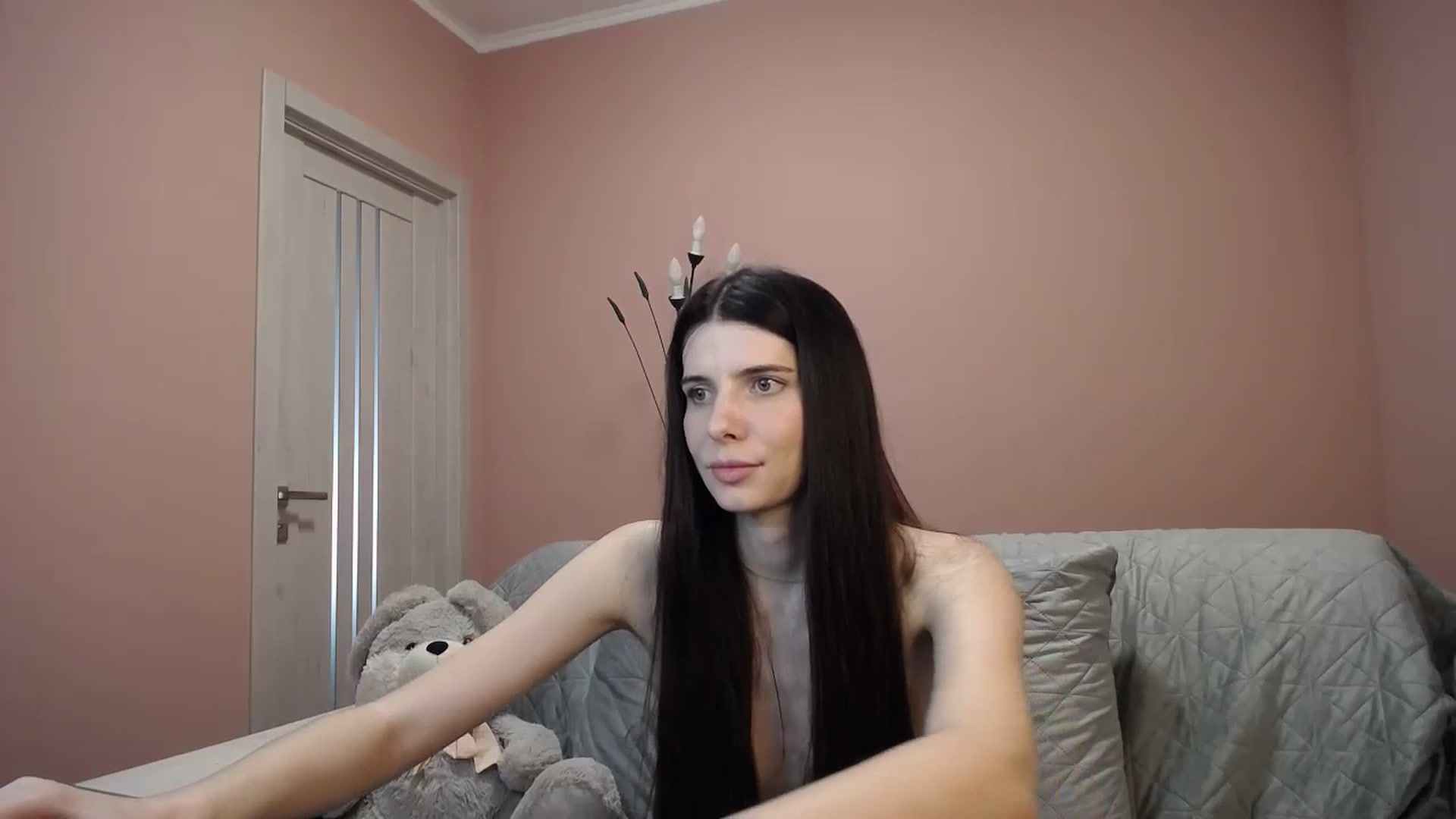 Gallery image thumbnail from SaraRich's myfreecams stream on, 04/27/2024, 12:20 image 14 of 20