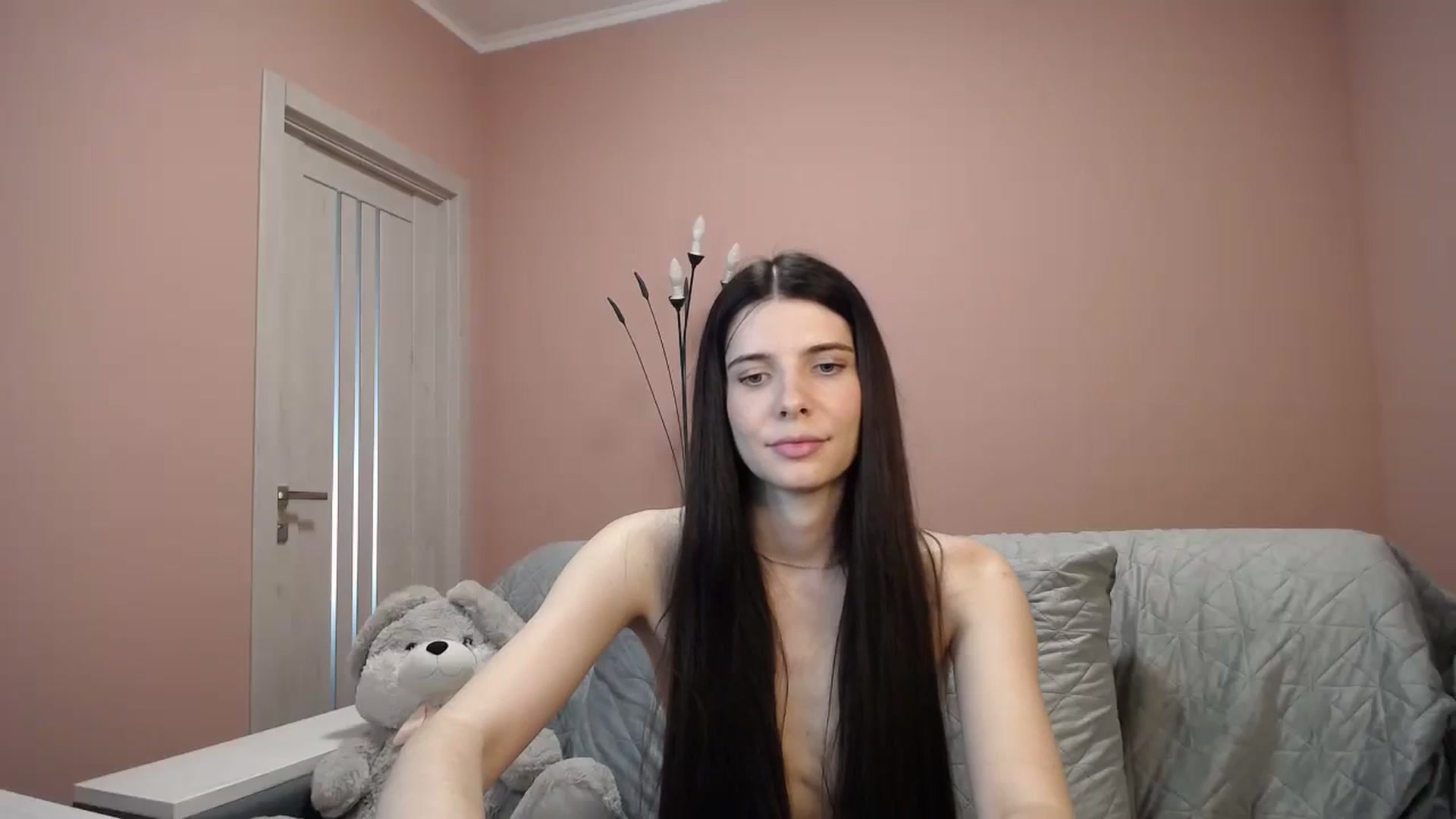 Gallery image thumbnail from SaraRich's myfreecams stream on, 04/27/2024, 12:20 image 7 of 20