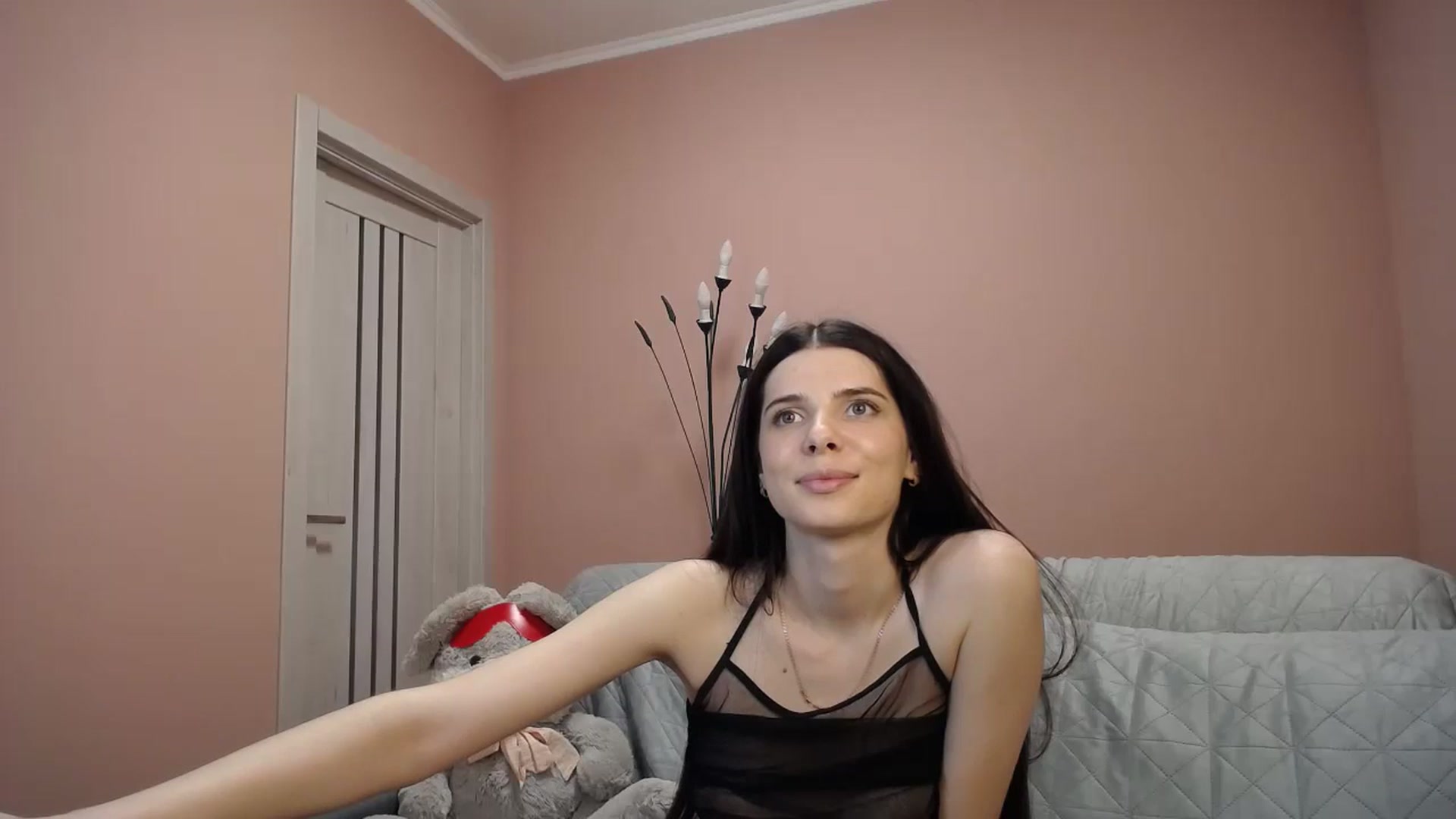 Gallery image thumbnail from SaraRich's myfreecams stream on, 05/14/2024, 12:21 image 14 of 20