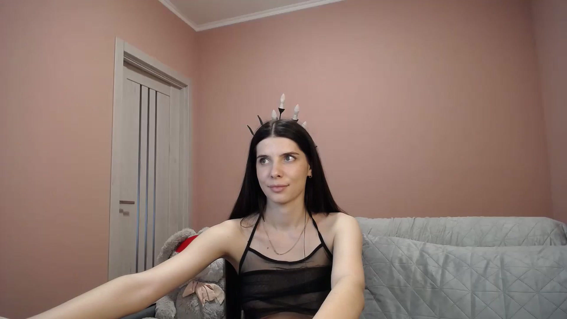 Gallery image thumbnail from SaraRich's myfreecams stream on, 05/14/2024, 12:21 image 18 of 20