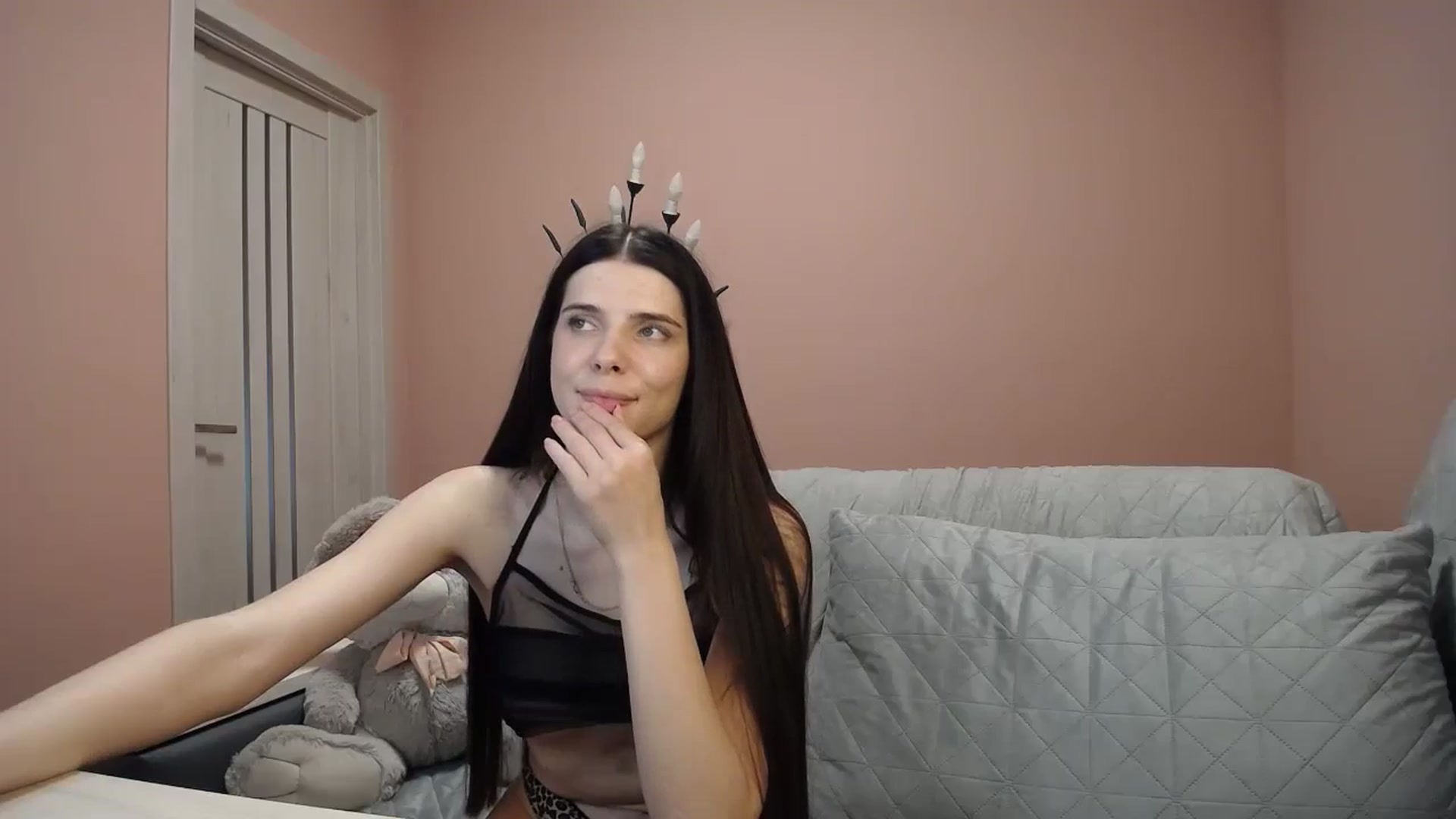 Gallery image thumbnail from SaraRich's myfreecams stream on, 05/14/2024, 12:21 image 12 of 20