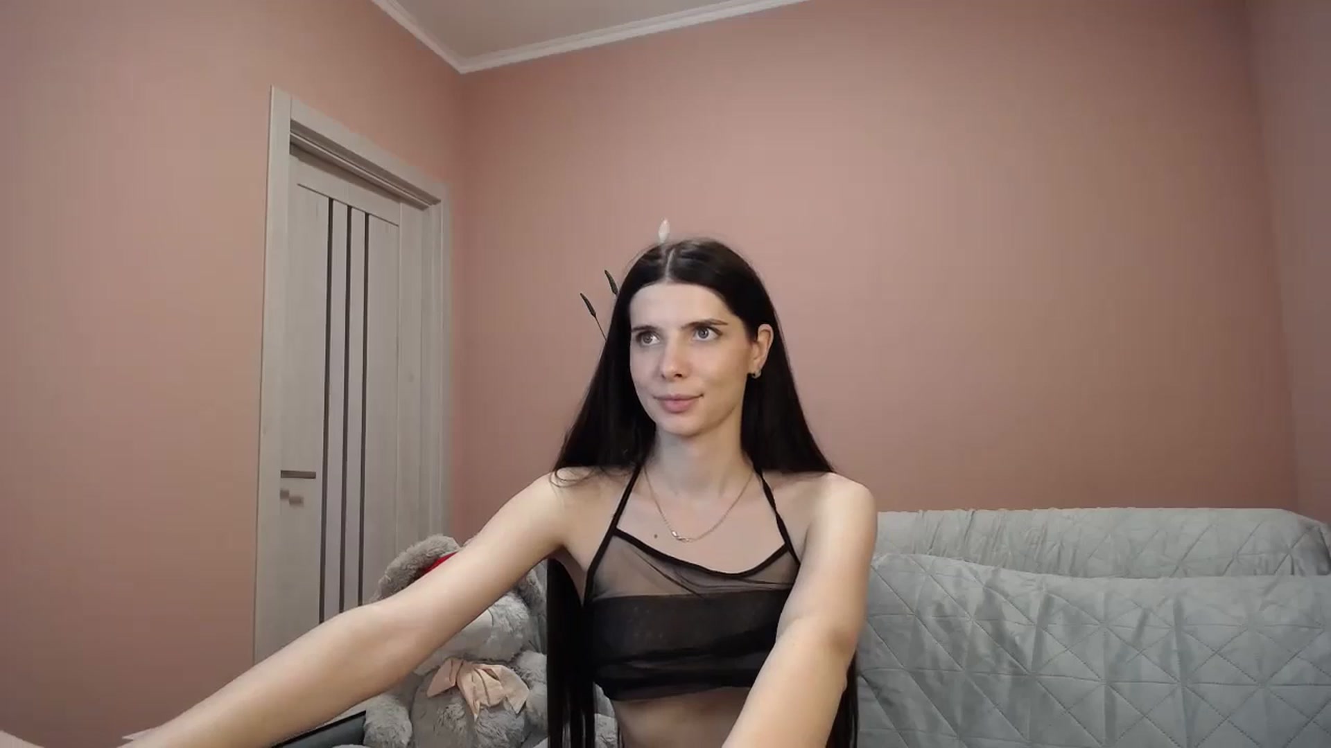 Gallery image thumbnail from SaraRich's myfreecams stream on, 05/14/2024, 12:40 image 8 of 20