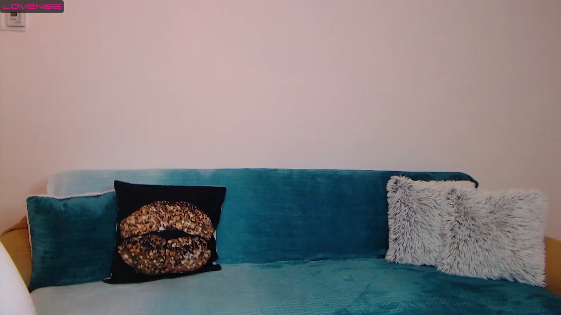 Gallery image thumbnail from Sara_Daisy's myfreecams stream on, 12/11/2022, 19:57 image 15 of 20