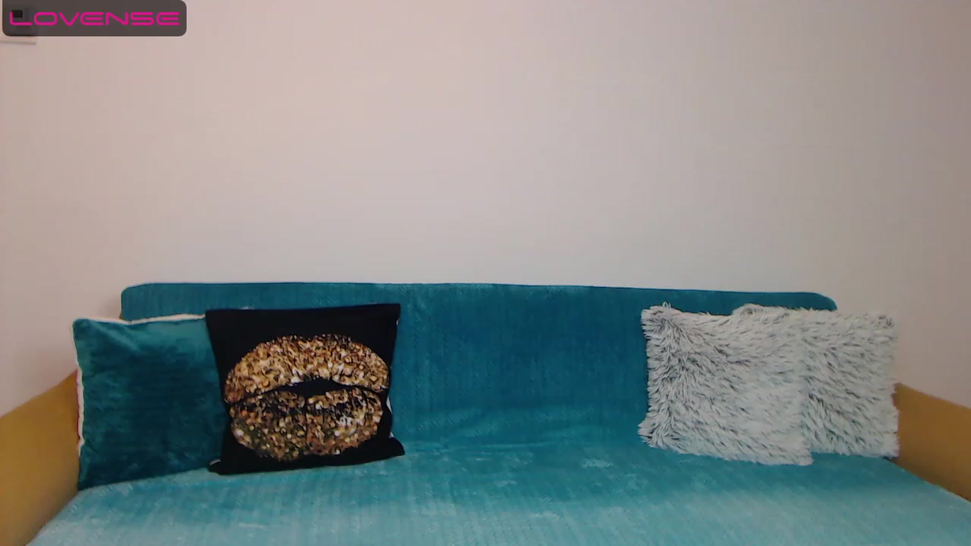 Gallery image thumbnail from Sara_Daisy's myfreecams stream on, 06/03/2023, 21:19 image 12 of 20