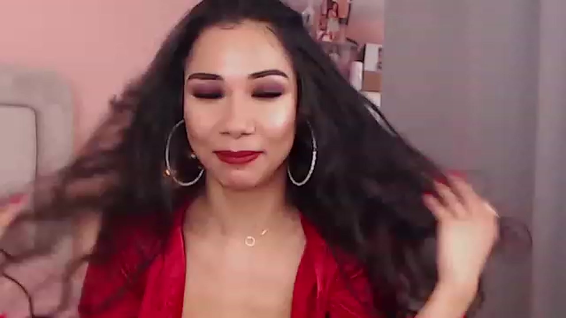 Gallery image thumbnail from Sara_Joy's myfreecams stream on, 01/02/2023, 23:10 image 9 of 20