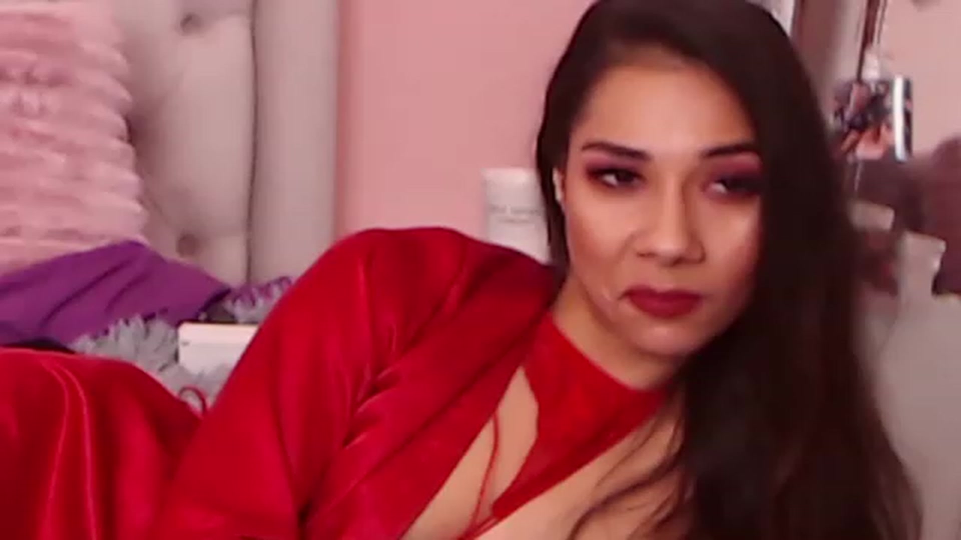 Gallery image thumbnail from Sara_Joy's myfreecams stream on, 01/06/2023, 22:51 image 5 of 20