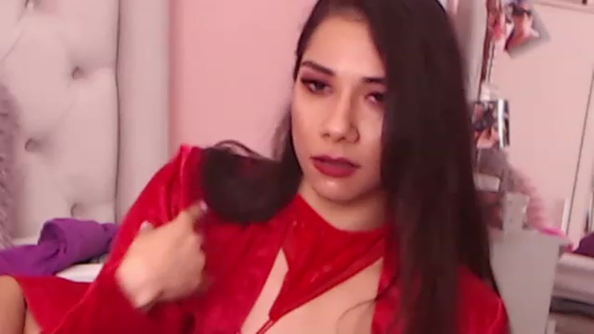 Gallery image thumbnail from Sara_Joy's myfreecams stream on, 01/06/2023, 22:51 image 14 of 20