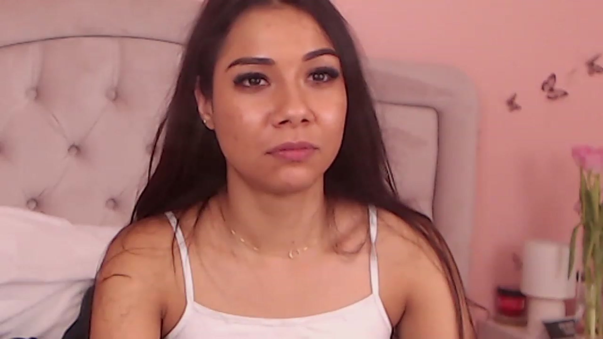Gallery image thumbnail from Sara_Joy's myfreecams stream on, 03/12/2023, 02:33 image 7 of 20