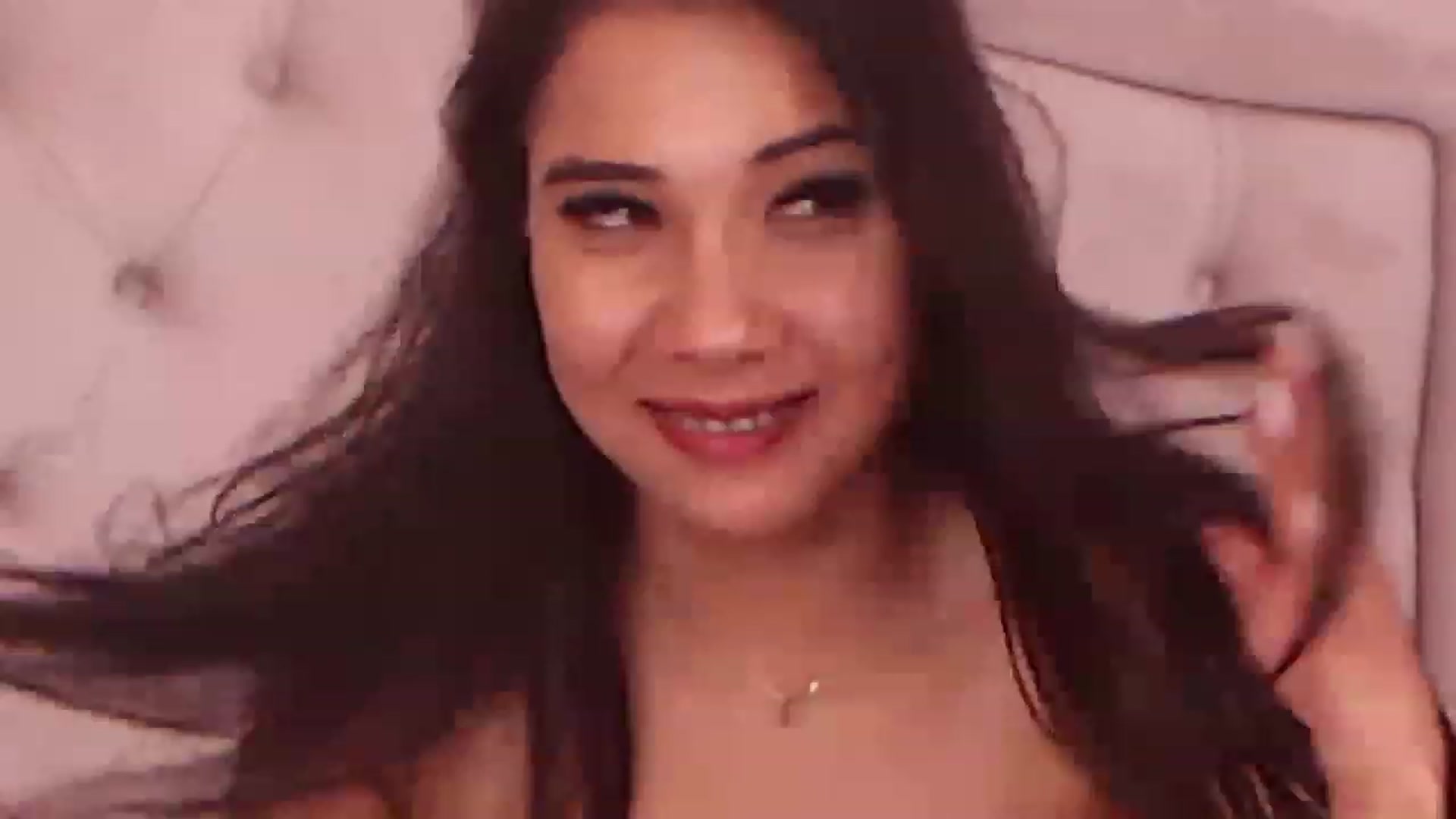 Gallery image thumbnail from Sara_Joy's myfreecams stream on, 03/18/2023, 04:35 image 3 of 20