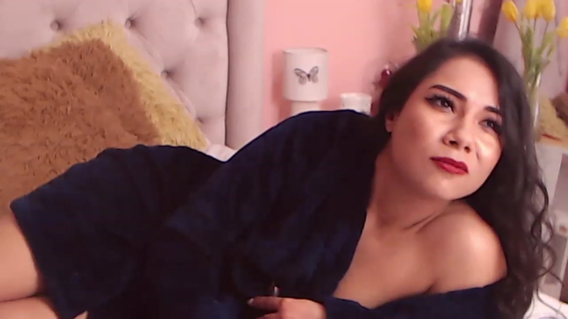 Gallery image thumbnail from Sara_Joy's myfreecams stream on, 03/29/2023, 20:27 image 11 of 20