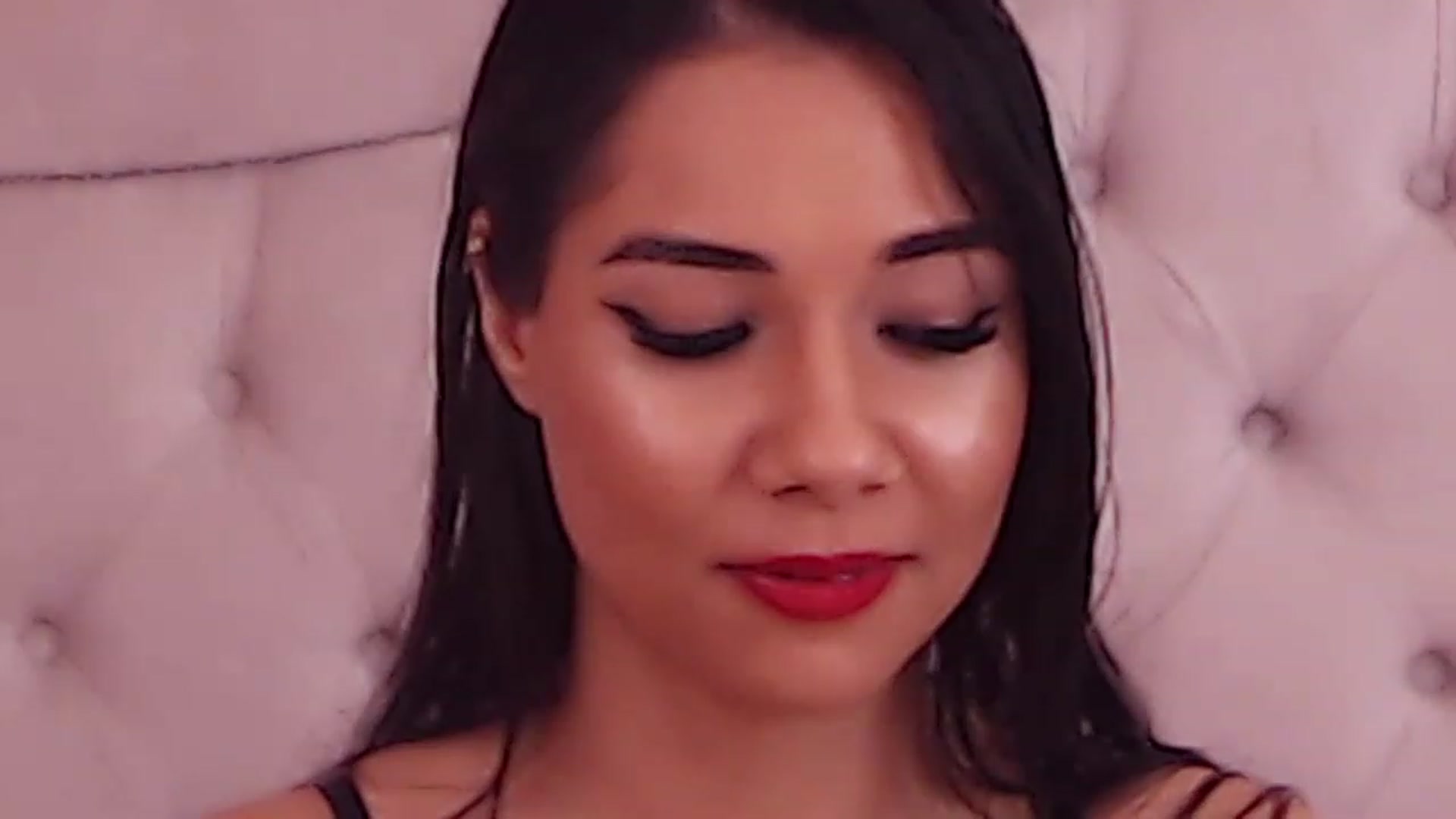 Gallery image thumbnail from Sara_Joy's myfreecams stream on, 06/21/2023, 21:38 image 6 of 20