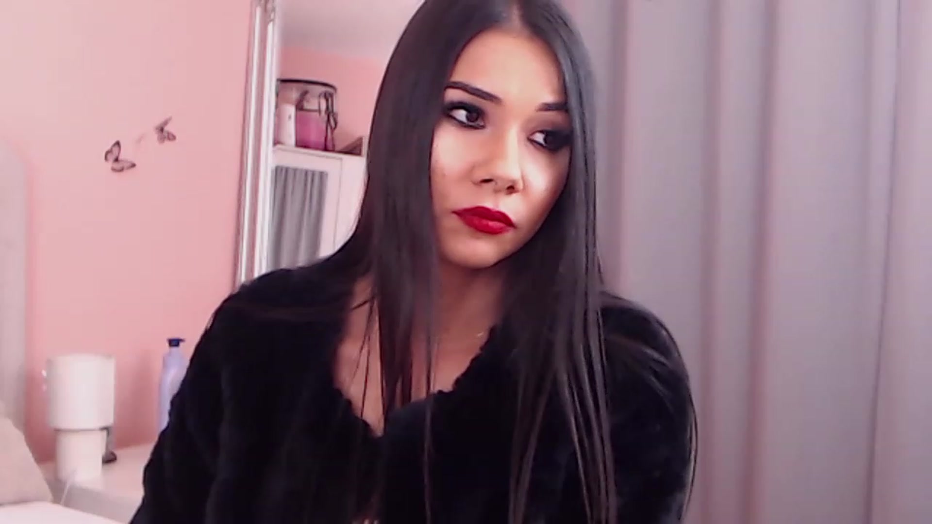 Gallery image thumbnail from Sara_Joy's myfreecams stream on, 06/22/2023, 23:09 image 5 of 20