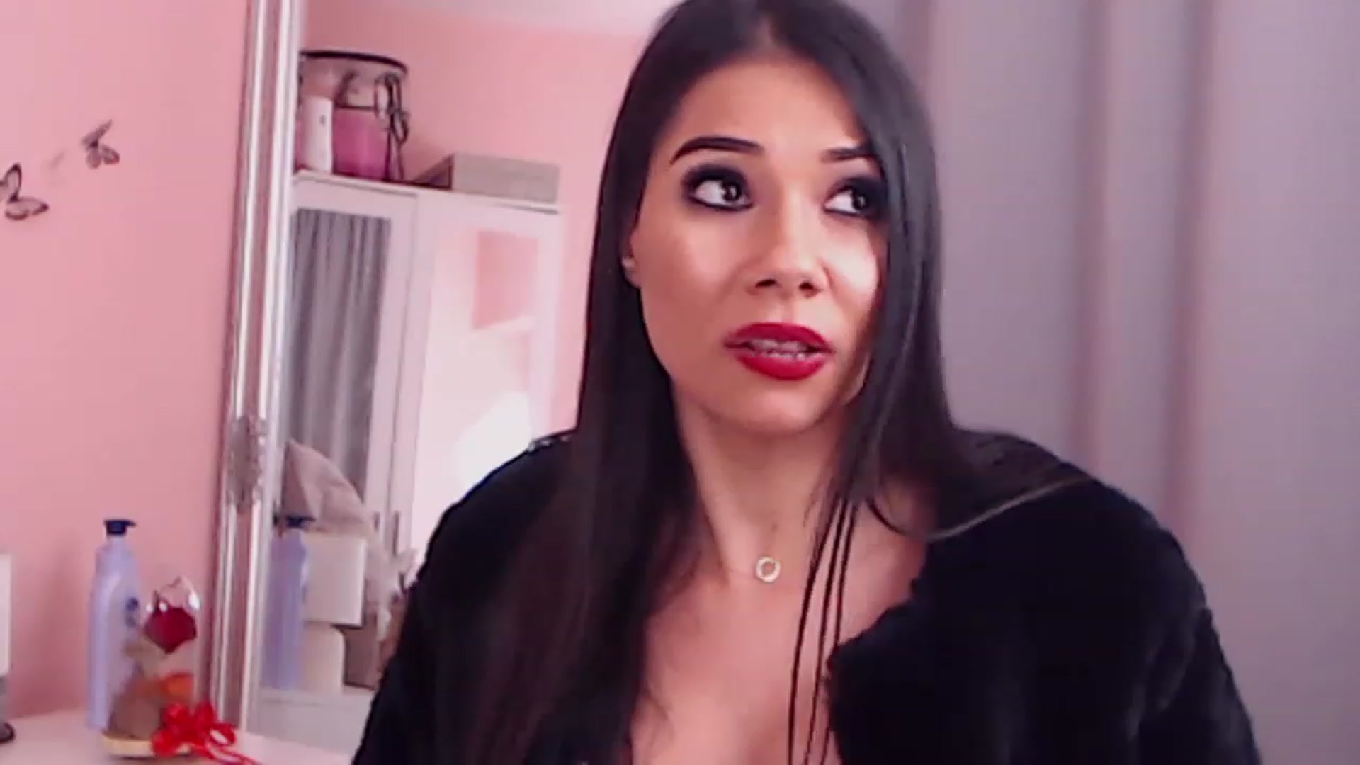 Gallery image thumbnail from Sara_Joy's myfreecams stream on, 06/22/2023, 23:09 image 11 of 20