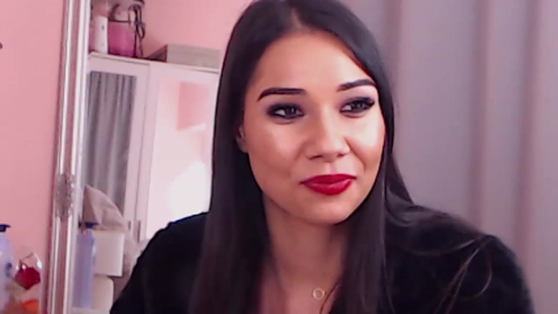 Gallery image thumbnail from Sara_Joy's myfreecams stream on, 06/22/2023, 23:09 image 9 of 20
