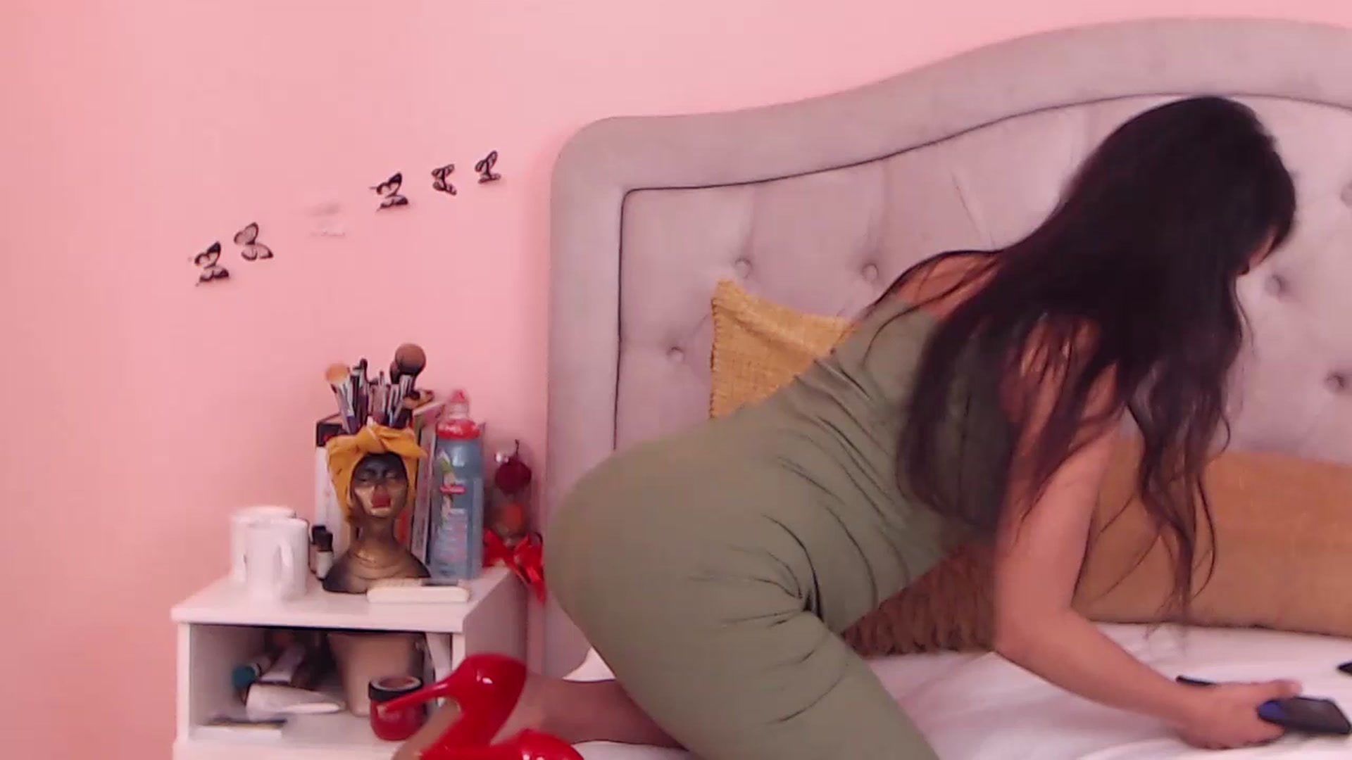 Gallery image thumbnail from Sara_Joy's myfreecams stream on, 06/29/2023, 19:44 image 1 of 20