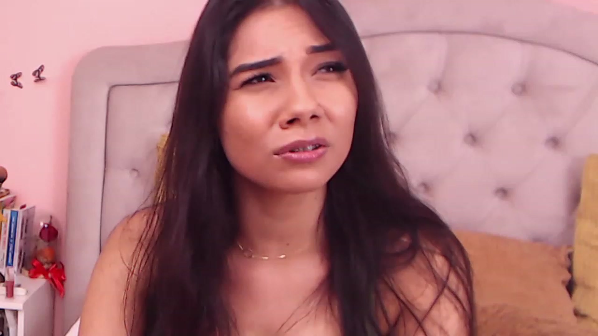 Gallery image thumbnail from Sara_Joy's myfreecams stream on, 06/29/2023, 22:31 image 2 of 20