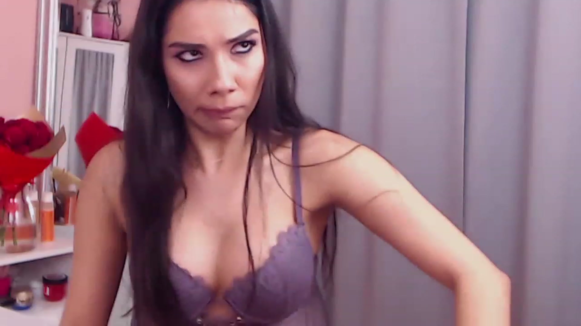 Gallery image thumbnail from Sara_Joy's myfreecams stream on, 07/03/2023, 23:04 image 10 of 20