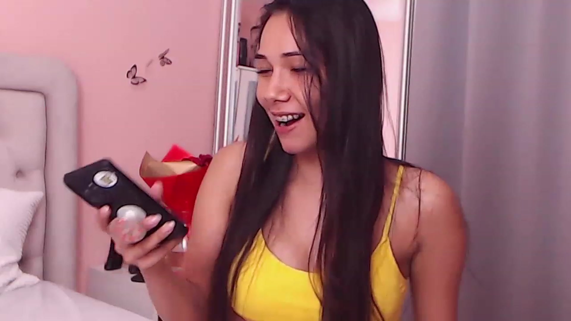 Gallery image thumbnail from Sara_Joy's myfreecams stream on, 07/06/2023, 19:47 image 20 of 20