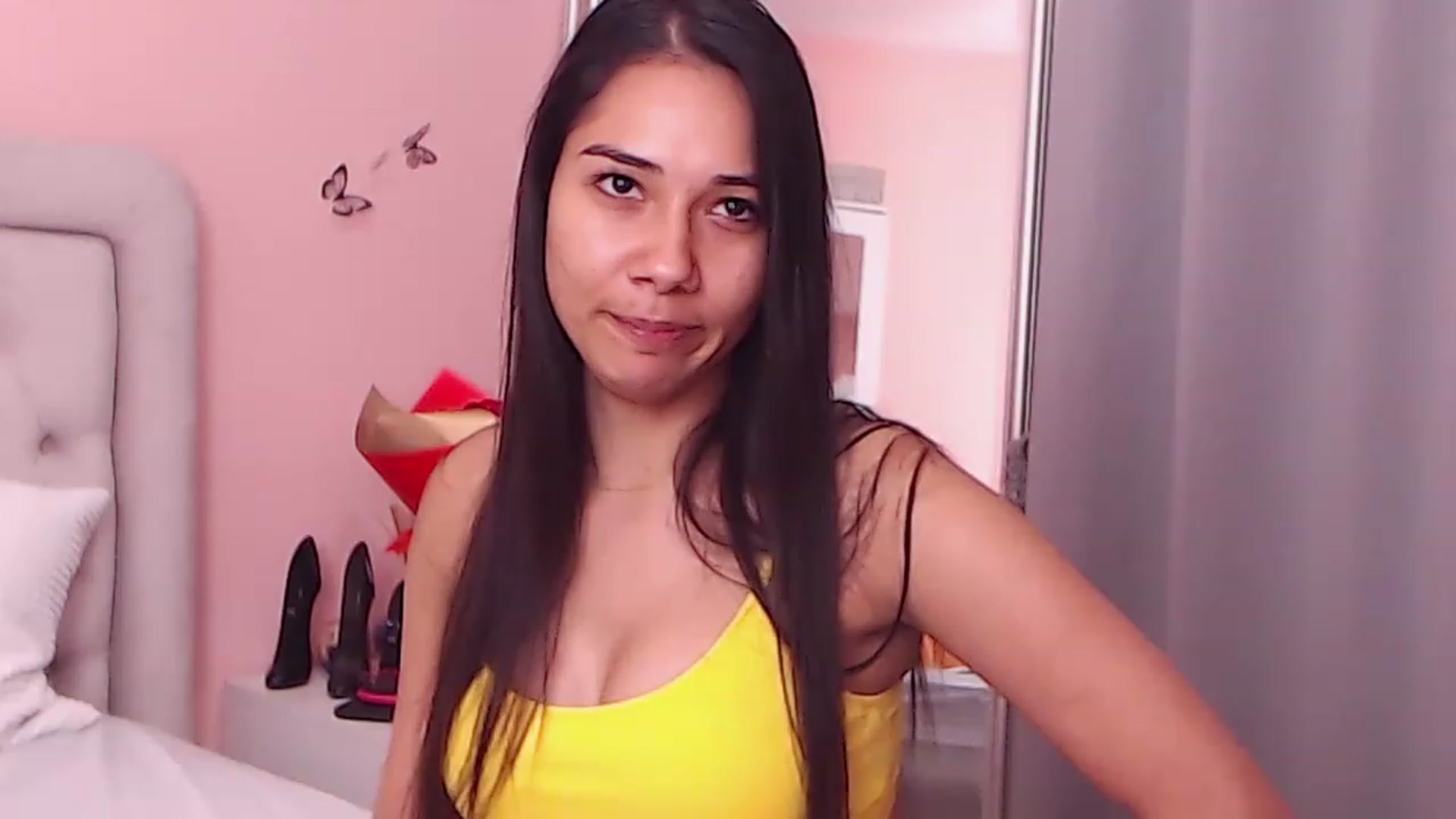 Gallery image thumbnail from Sara_Joy's myfreecams stream on, 07/06/2023, 19:47 image 15 of 20