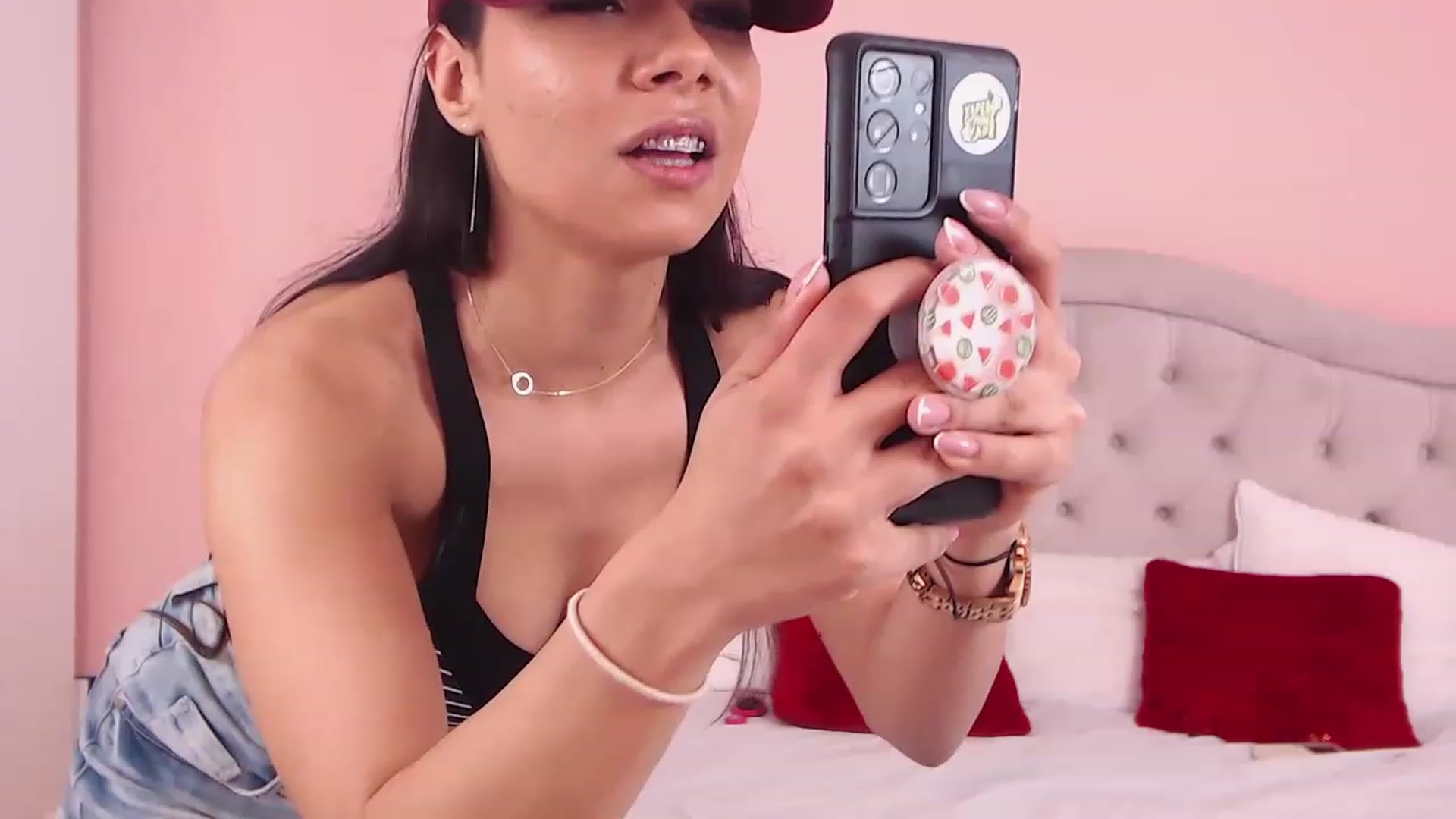 Gallery image thumbnail from Sara_Joy's myfreecams stream on, 07/07/2023, 20:43 image 12 of 20