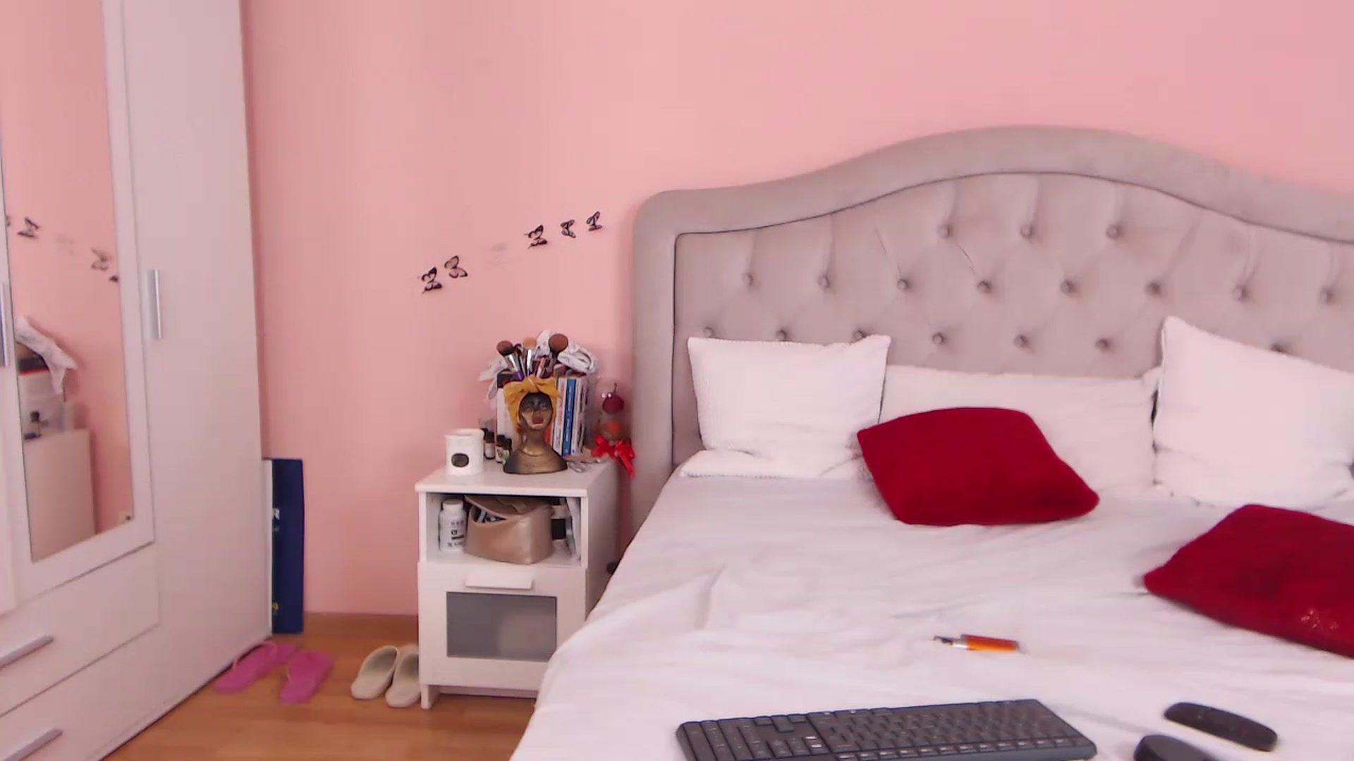 Gallery image thumbnail from Sara_Joy's myfreecams stream on, 07/07/2023, 22:14 image 9 of 20