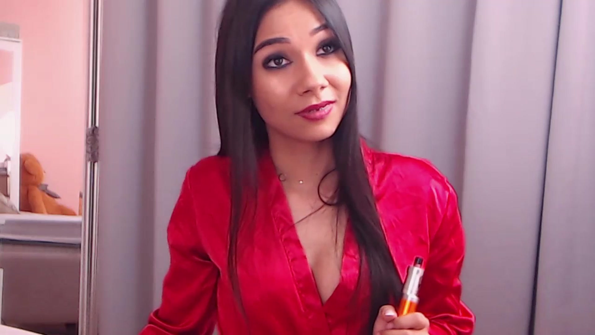 Gallery image thumbnail from Sara_Joy's myfreecams stream on, 07/10/2023, 22:37 image 3 of 20
