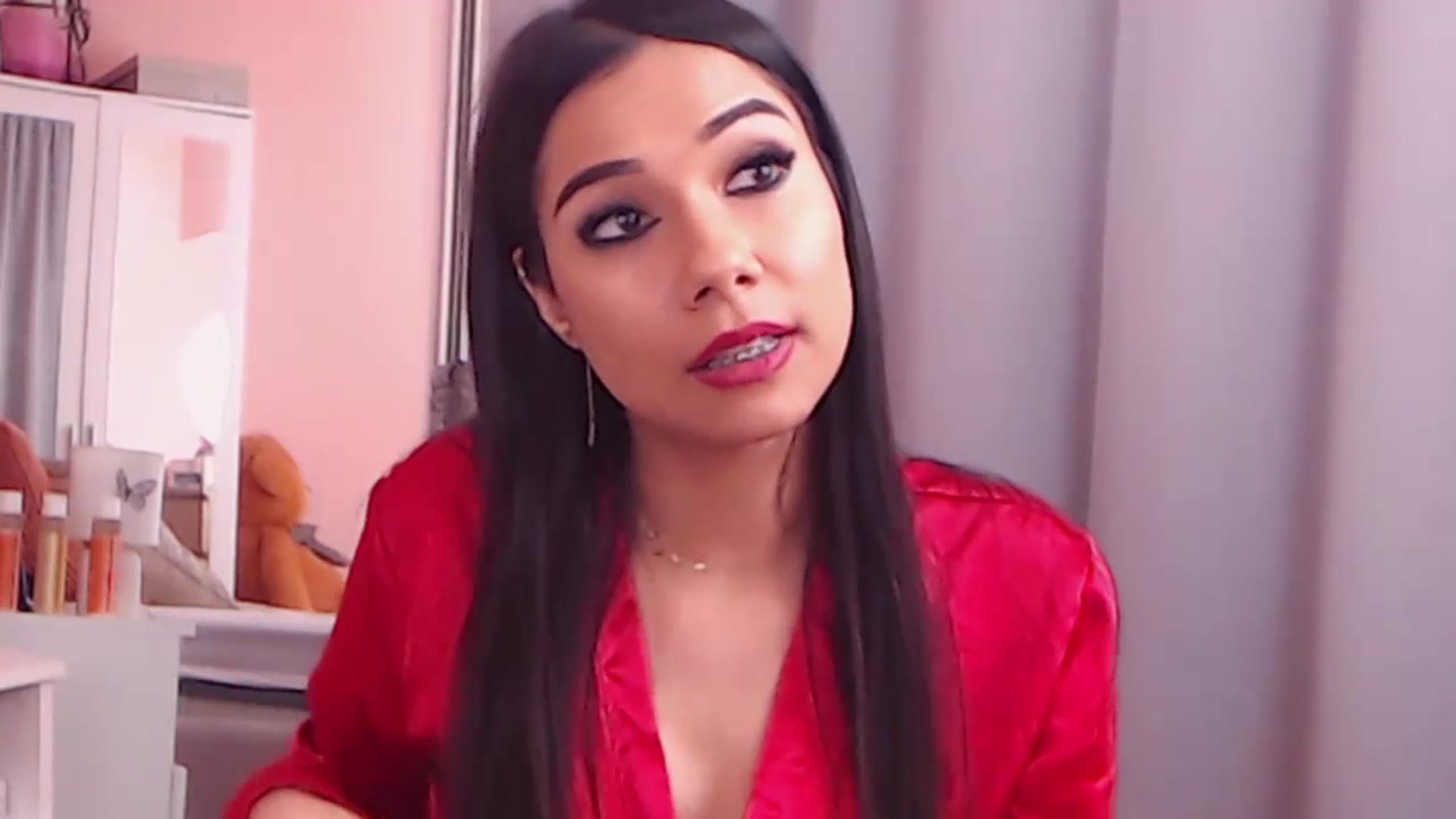 Gallery image thumbnail from Sara_Joy's myfreecams stream on, 07/10/2023, 22:37 image 14 of 20