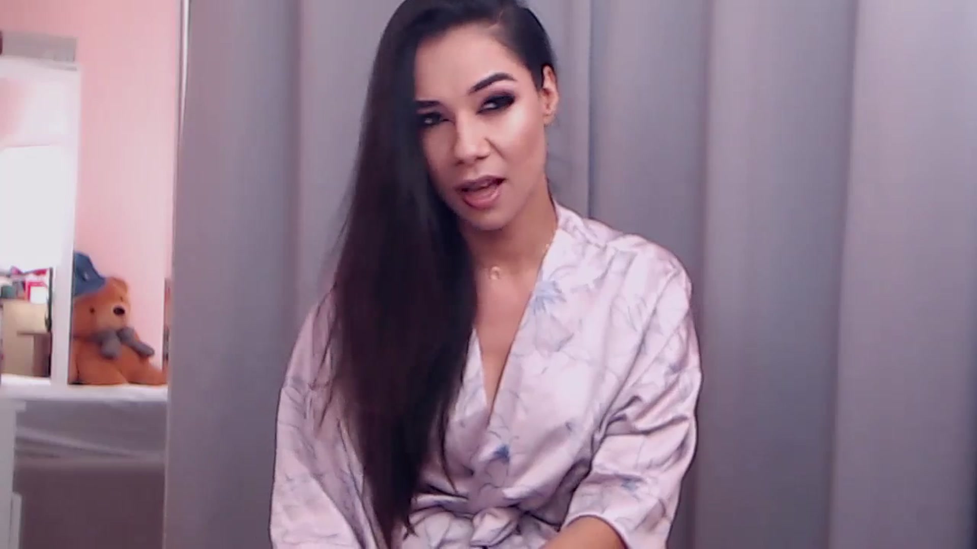 Gallery image thumbnail from Sara_Joy's myfreecams stream on, 08/19/2023, 20:39 image 10 of 20