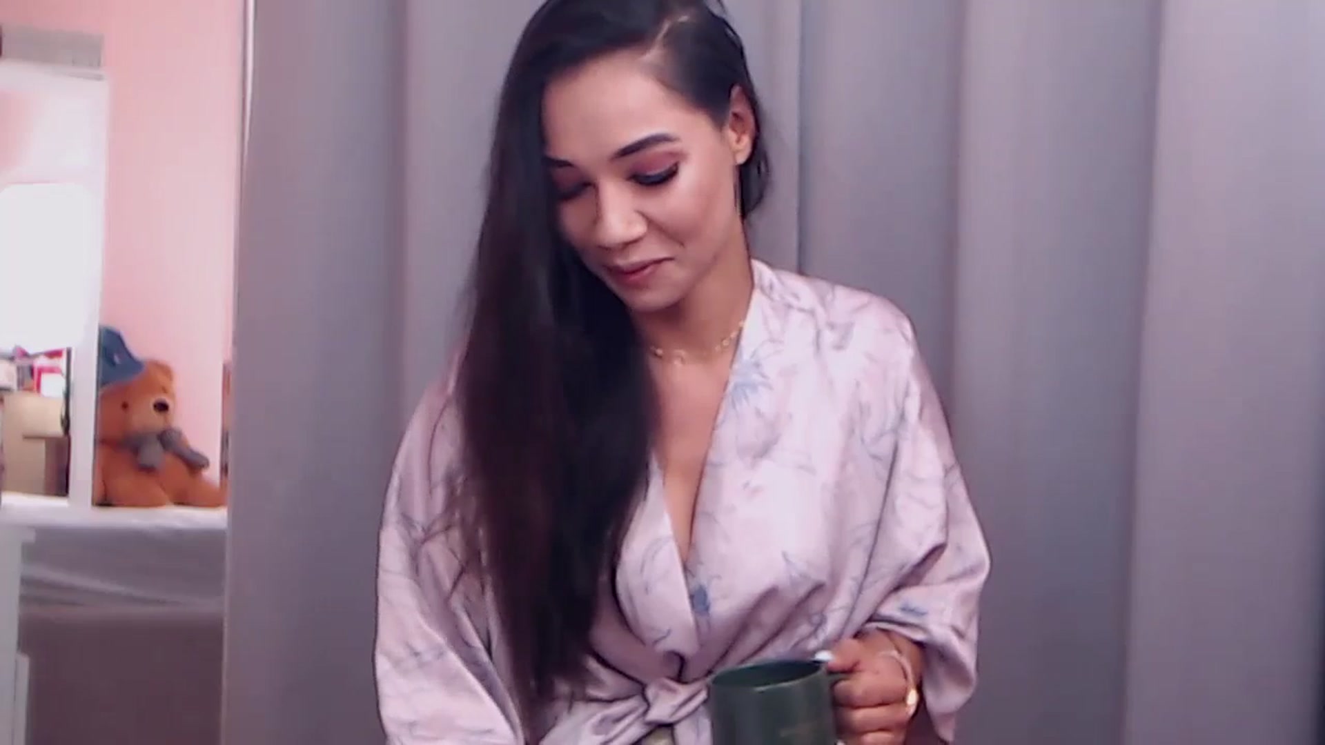 Gallery image thumbnail from Sara_Joy's myfreecams stream on, 08/19/2023, 20:39 image 12 of 20