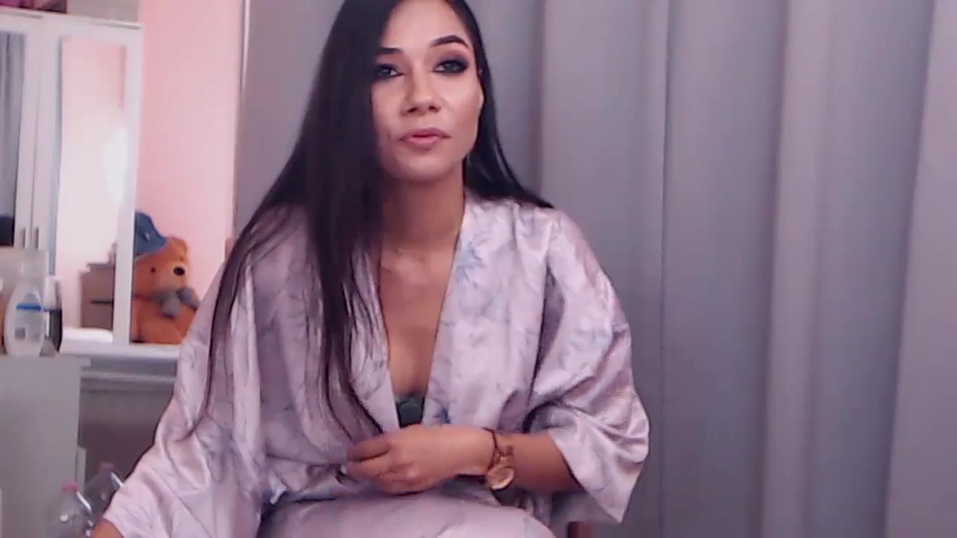 Gallery image thumbnail from Sara_Joy's myfreecams stream on, 08/20/2023, 24:02 image 2 of 20