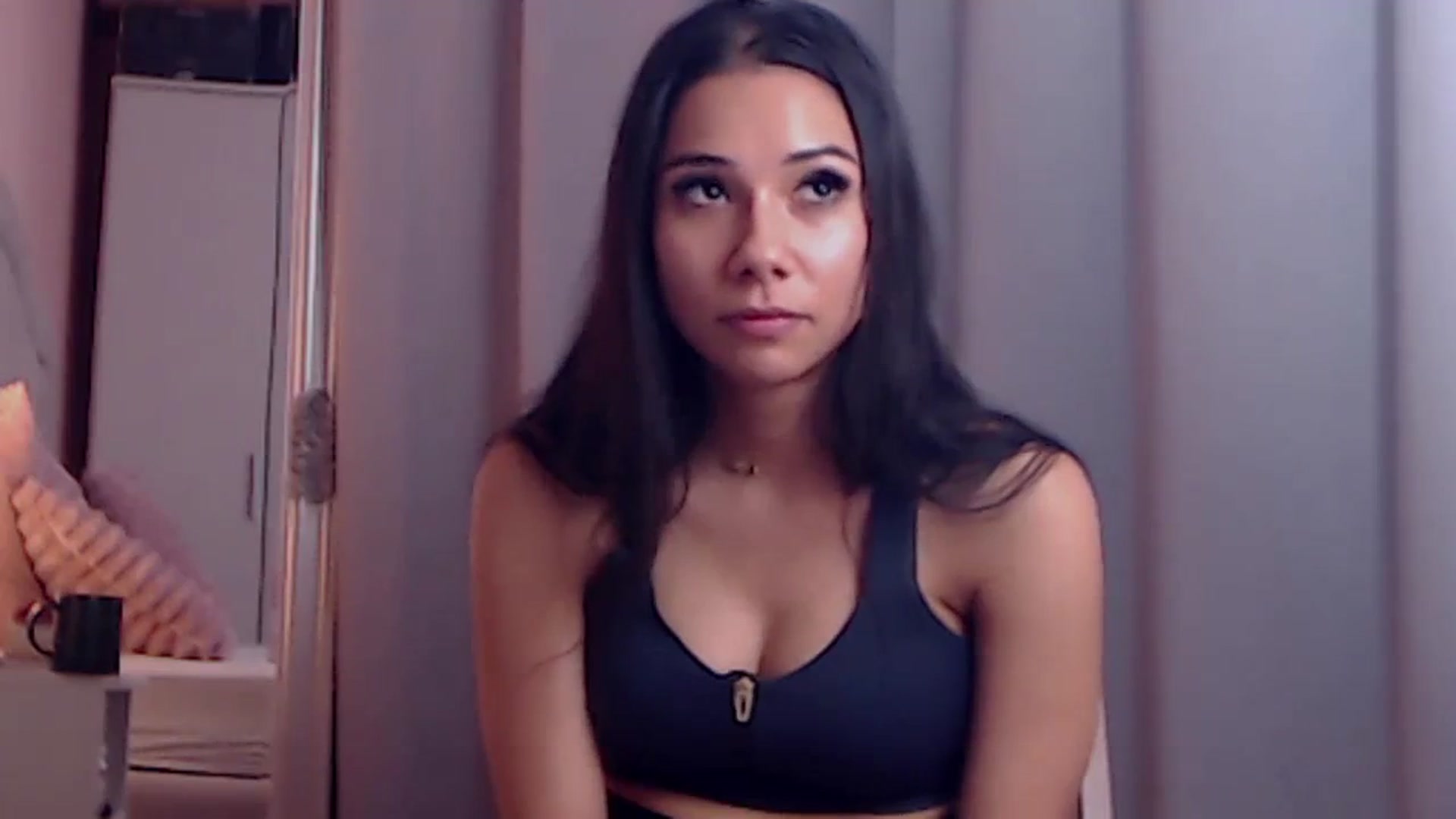 Gallery image thumbnail from Sara_Joy's myfreecams stream on, 10/28/2023, 24:30 image 11 of 20