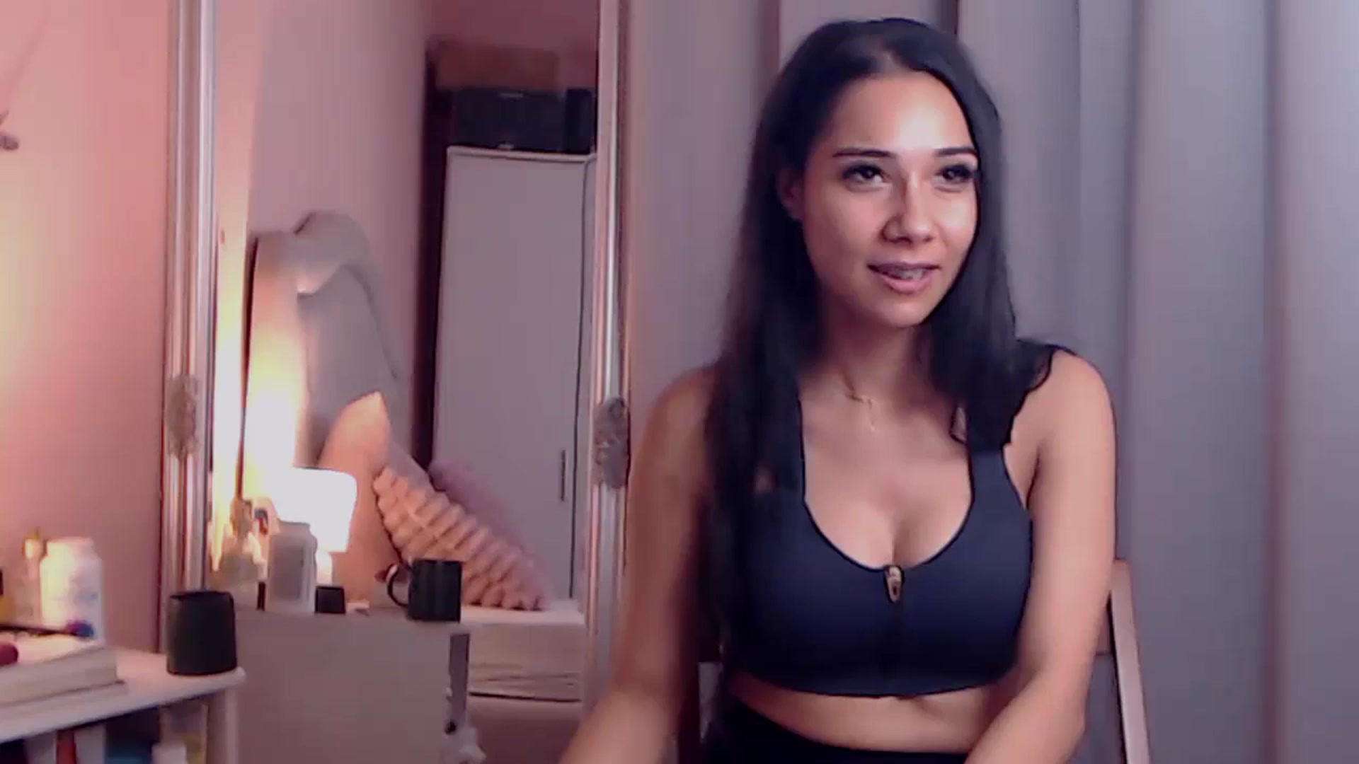 Gallery image thumbnail from Sara_Joy's myfreecams stream on, 10/28/2023, 24:30 image 1 of 20