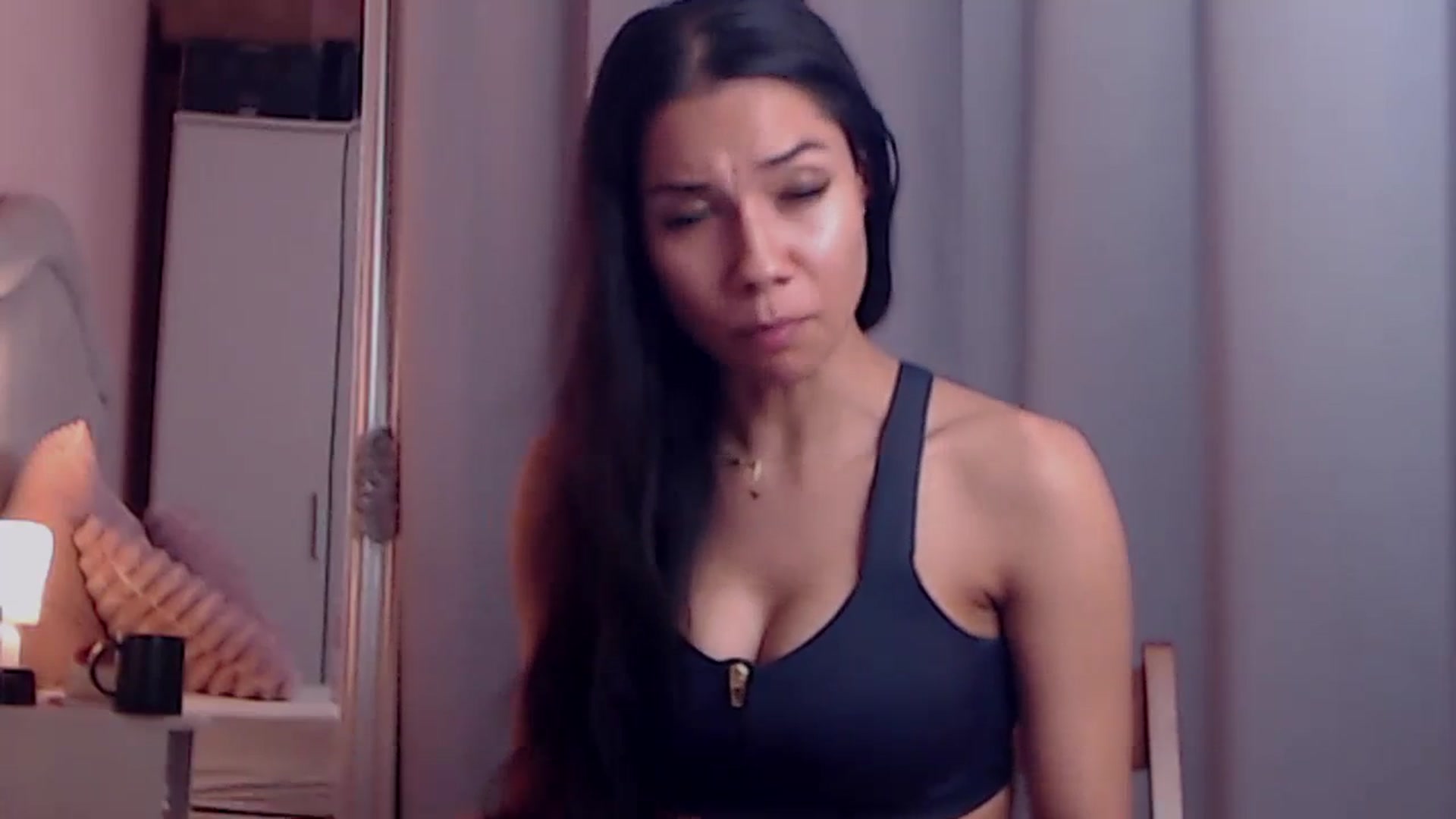 Gallery image thumbnail from Sara_Joy's myfreecams stream on, 10/28/2023, 24:30 image 9 of 20