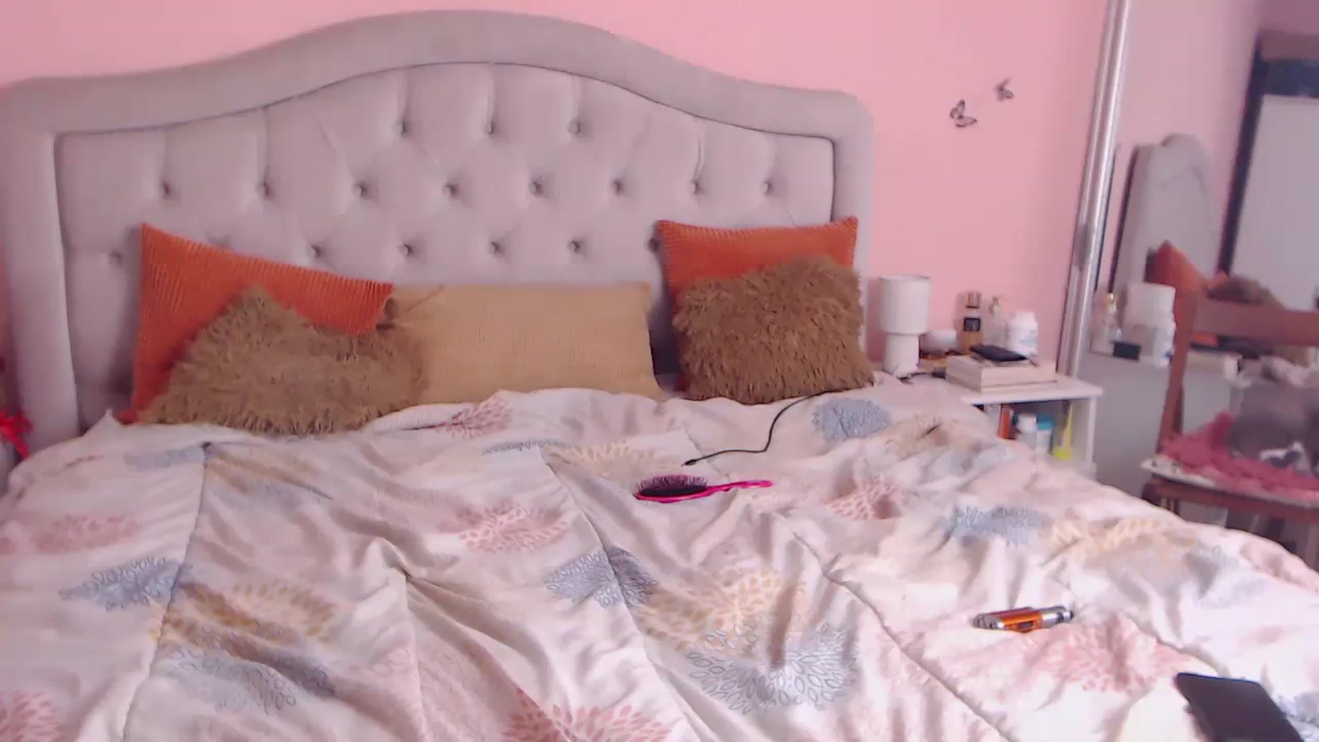 Gallery image thumbnail from Sara_Joy's myfreecams stream on, 10/30/2023, 22:02 image 19 of 20