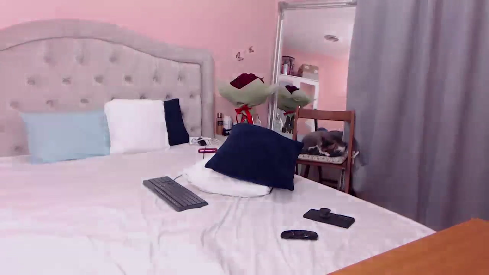Gallery image thumbnail from Sara_Joy's myfreecams stream on, 11/10/2023, 23:37 image 7 of 20