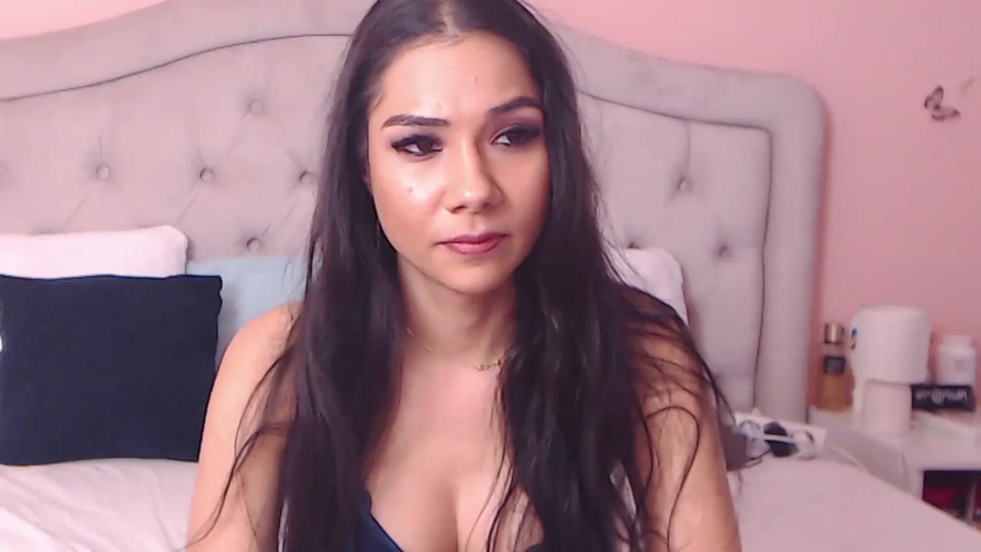 Gallery image thumbnail from Sara_Joy's myfreecams stream on, 11/11/2023, 22:21 image 6 of 20