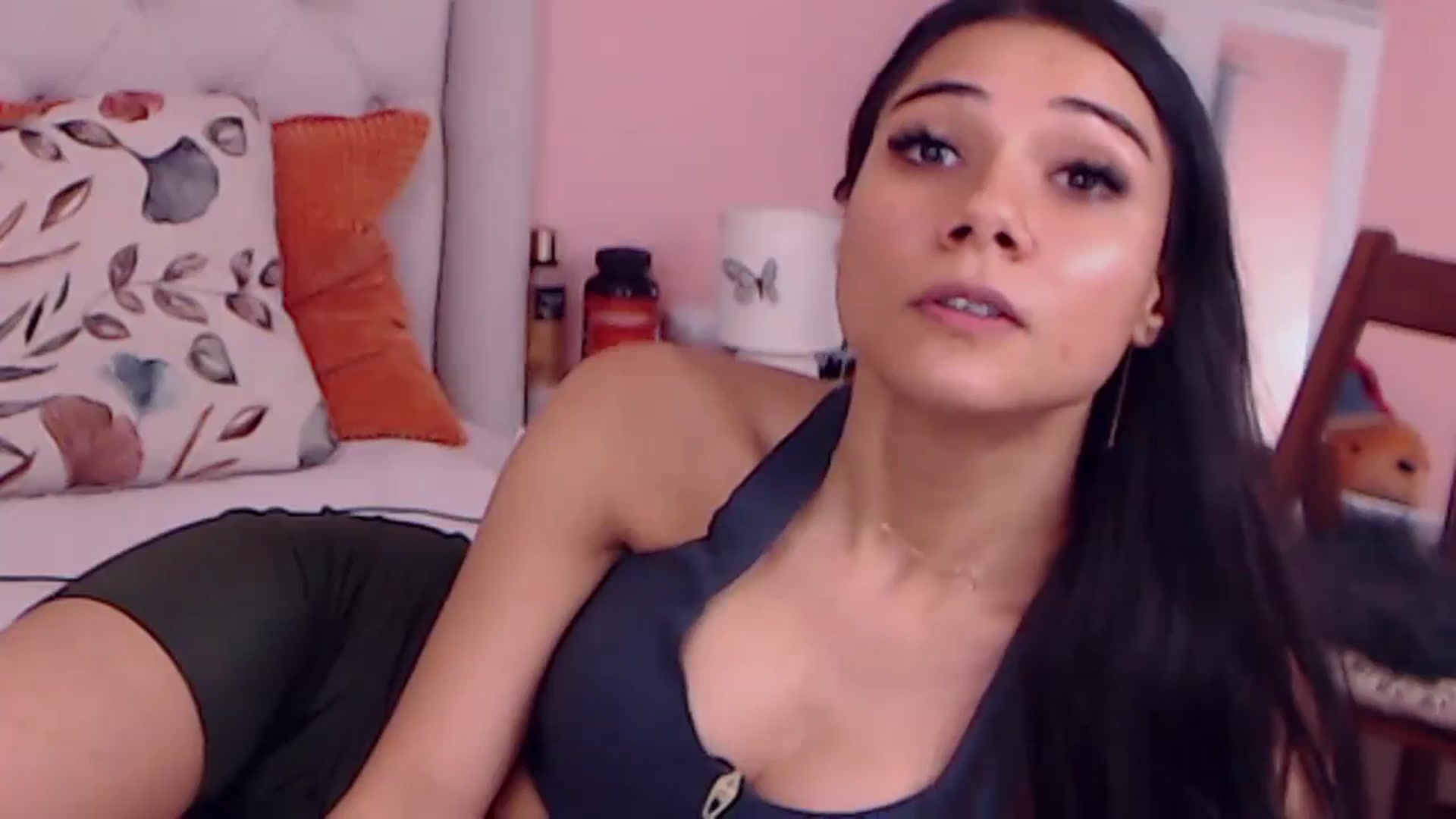 Gallery image thumbnail from Sara_Joy's myfreecams stream on, 11/22/2023, 20:57 image 16 of 20