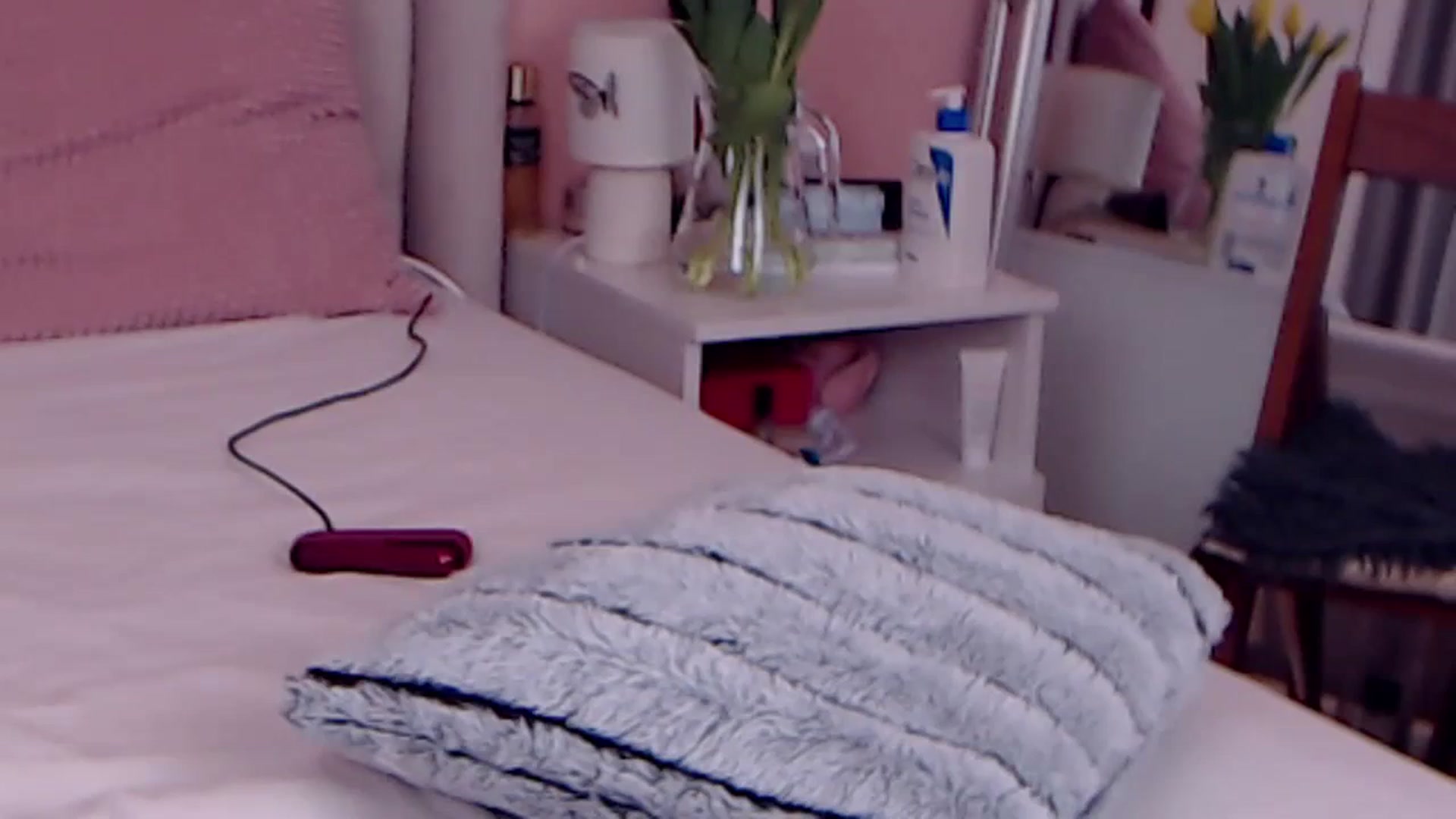 Gallery image thumbnail from Sara_Joy's myfreecams stream on, 11/25/2023, 23:33 image 6 of 20