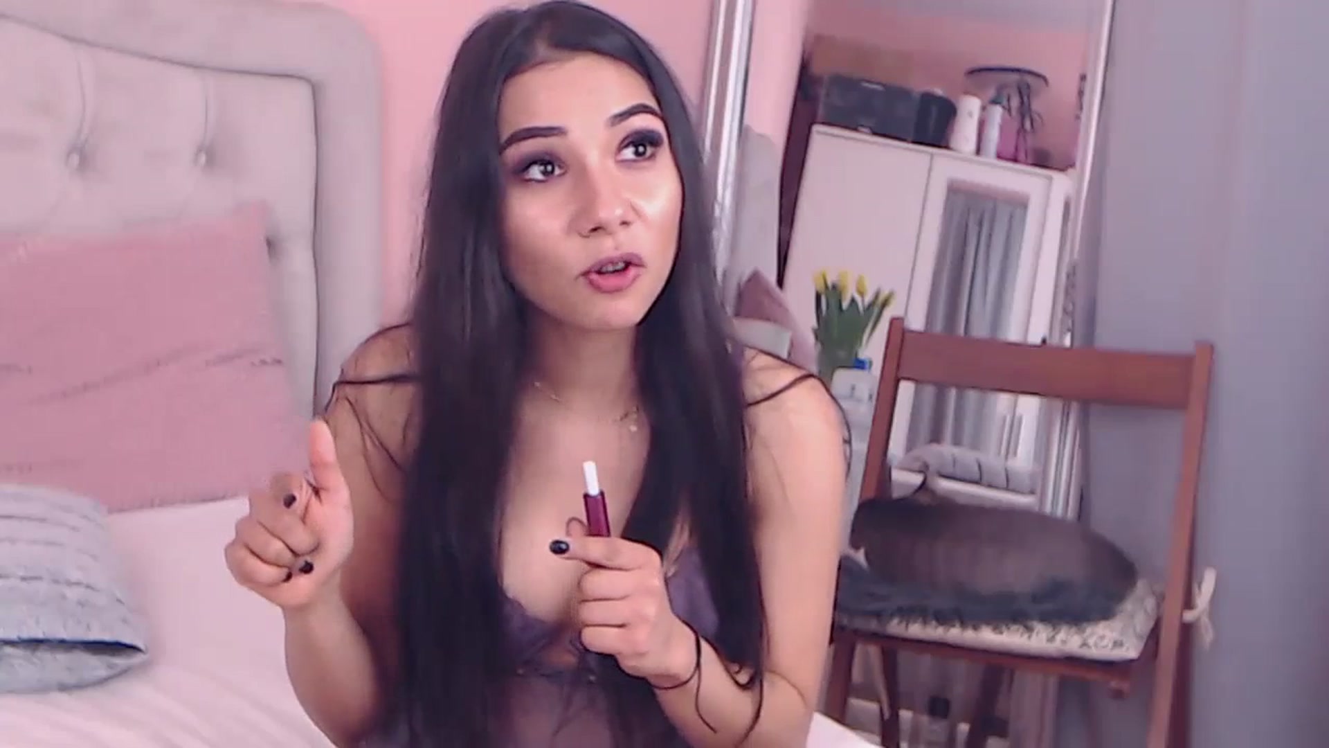 Gallery image thumbnail from Sara_Joy's myfreecams stream on, 11/26/2023, 01:16 image 12 of 20