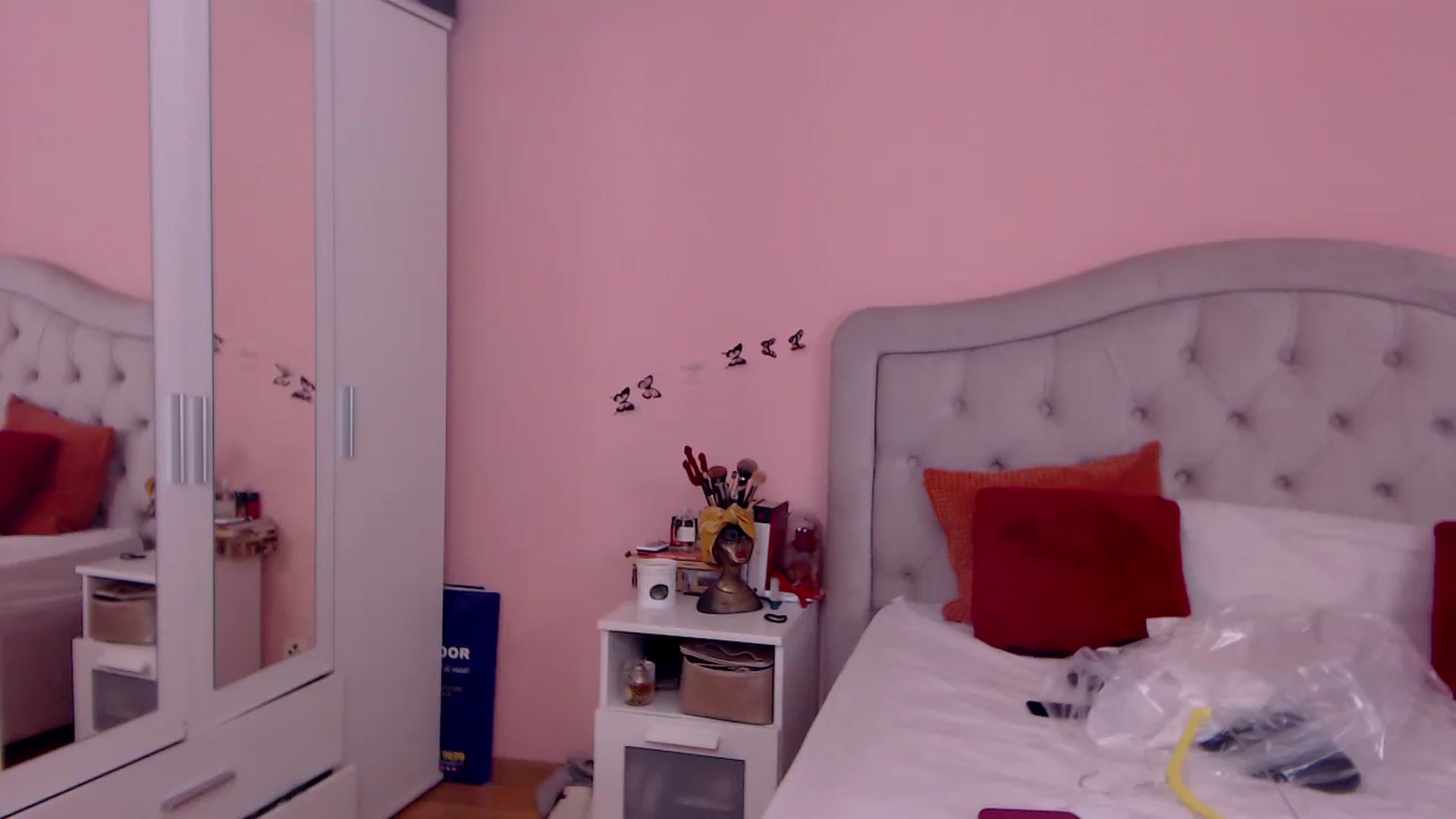 Gallery image thumbnail from Sara_Joy's myfreecams stream on, 12/09/2023, 17:45 image 19 of 20