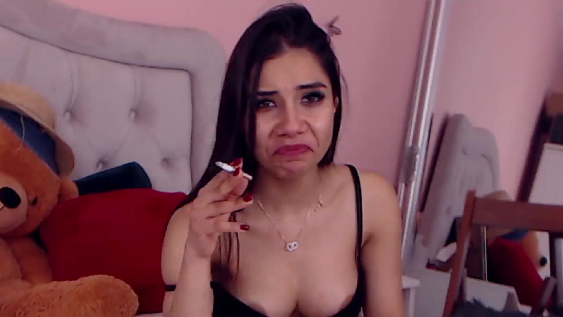 Gallery image thumbnail from Sara_Joy's myfreecams stream on, 01/01/2024, 03:07 image 19 of 20