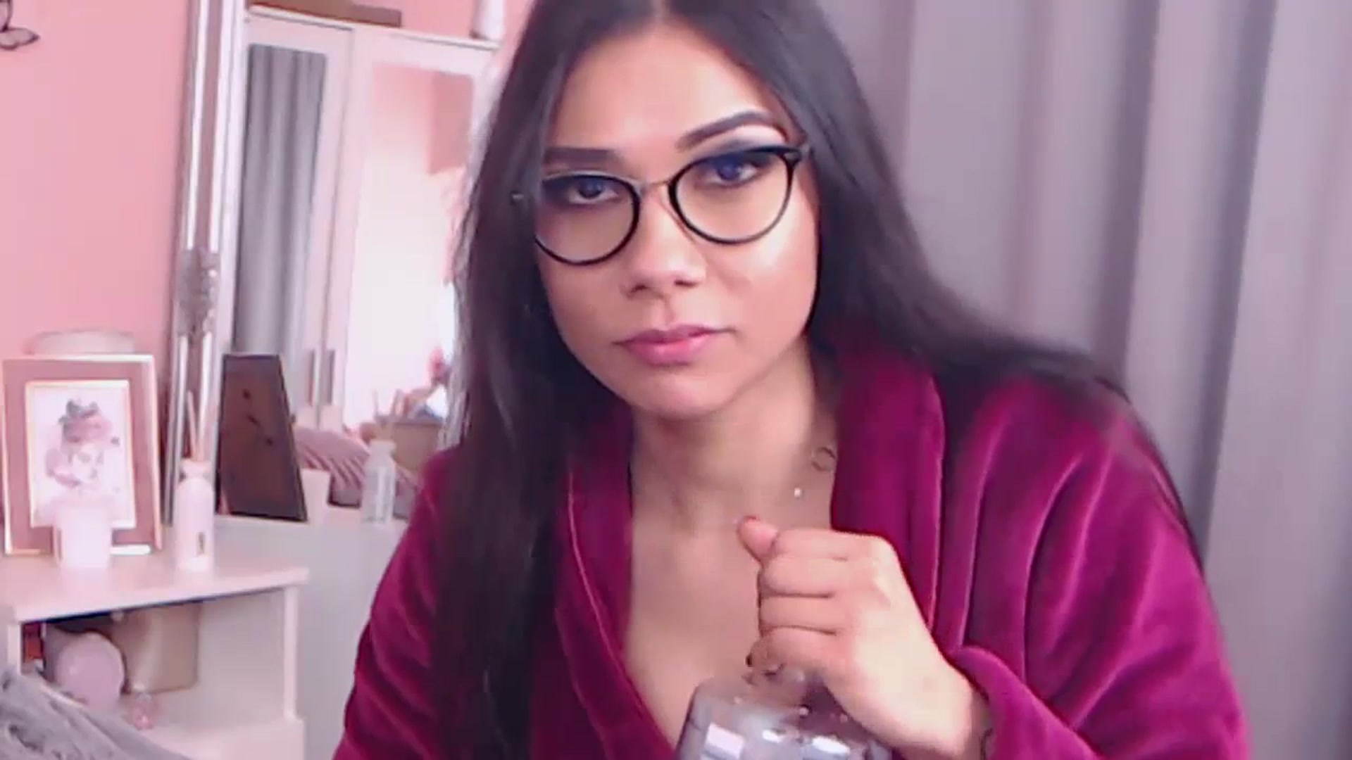 Gallery image thumbnail from Sara_Joy's myfreecams stream on, 01/13/2024, 24:11 image 12 of 20