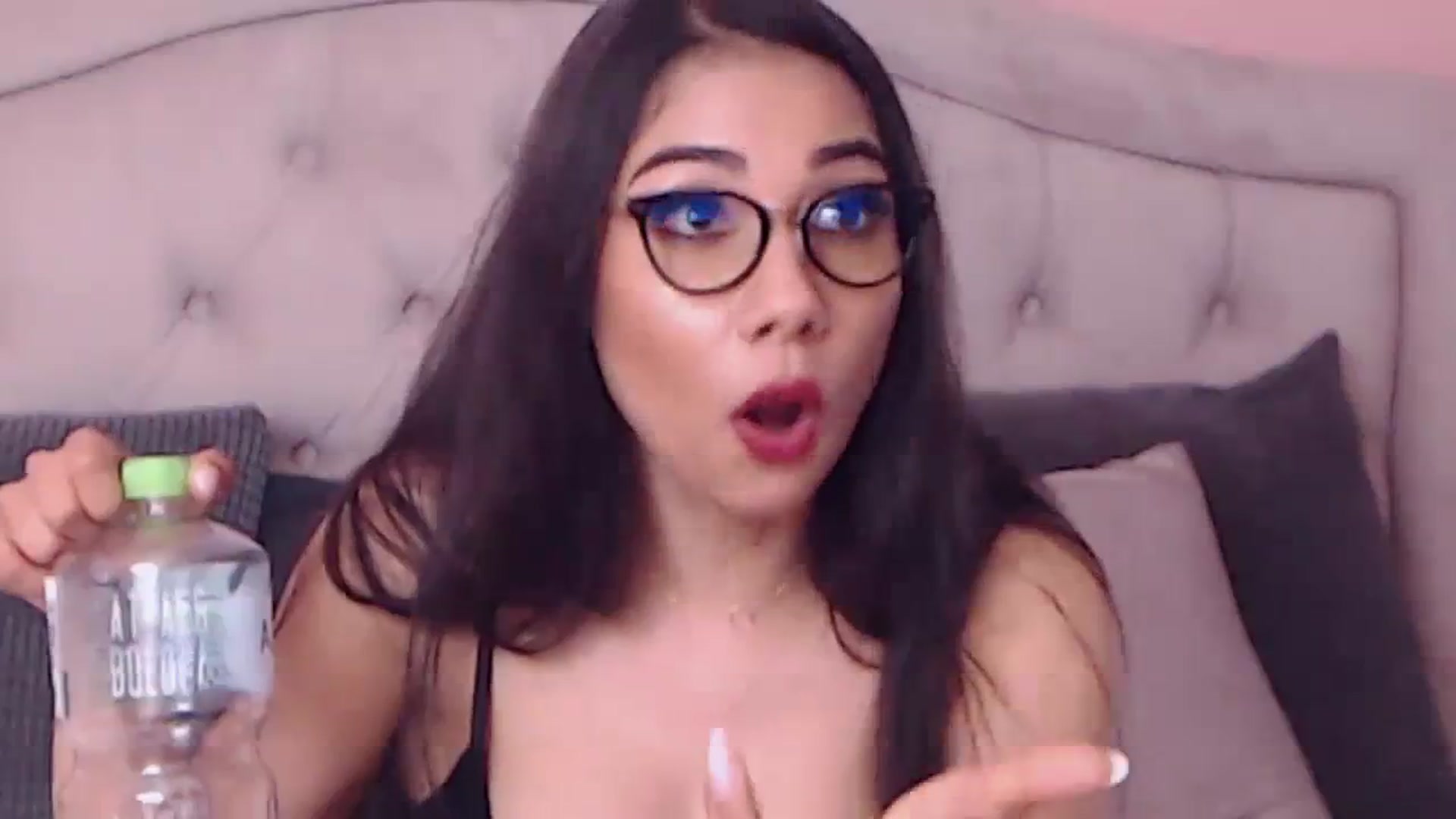 Gallery image thumbnail from Sara_Joy's myfreecams stream on, 02/16/2024, 24:52 image 9 of 20