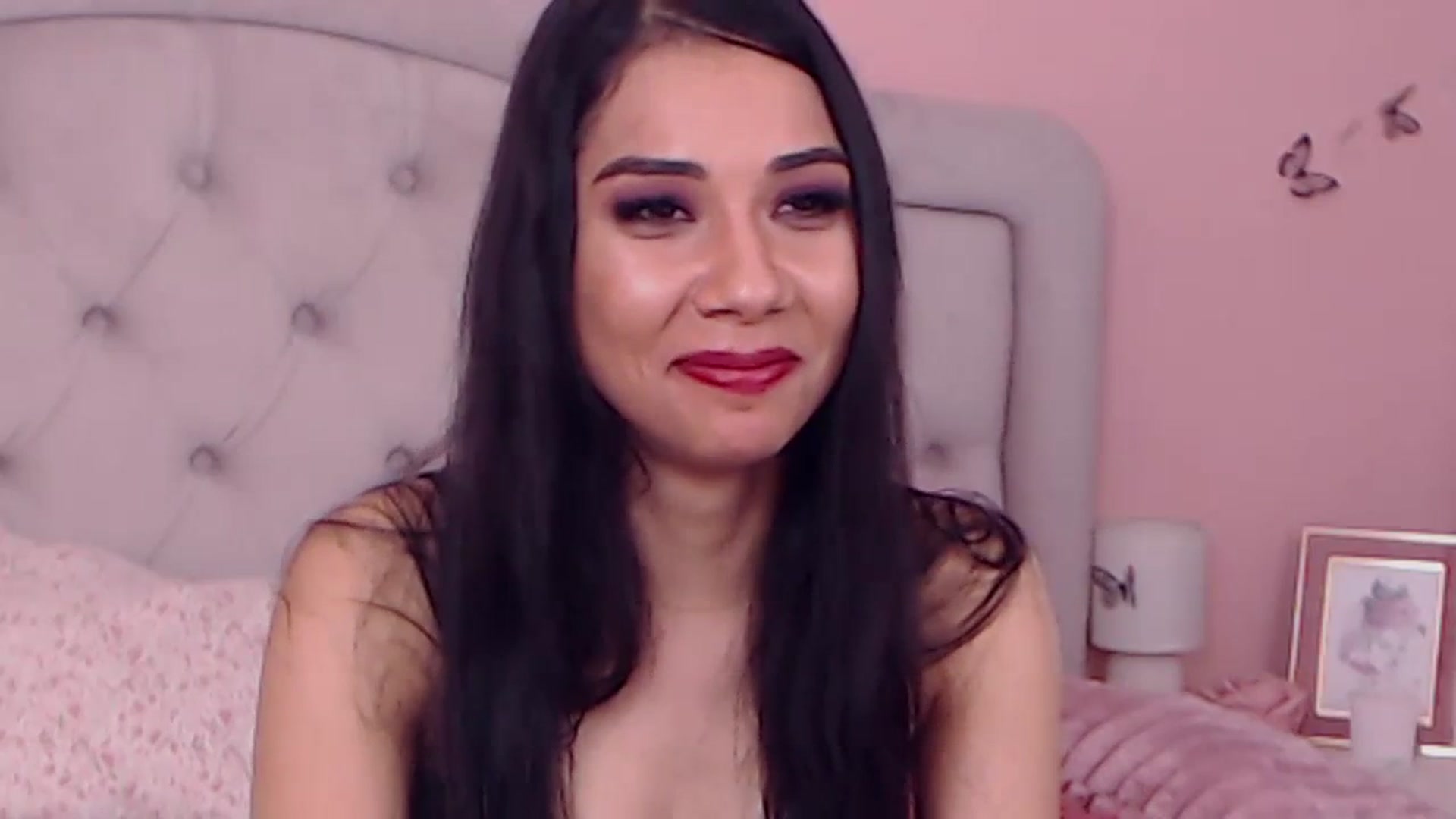 Gallery image thumbnail from Sara_Joy's myfreecams stream on, 03/08/2024, 05:03 image 6 of 20
